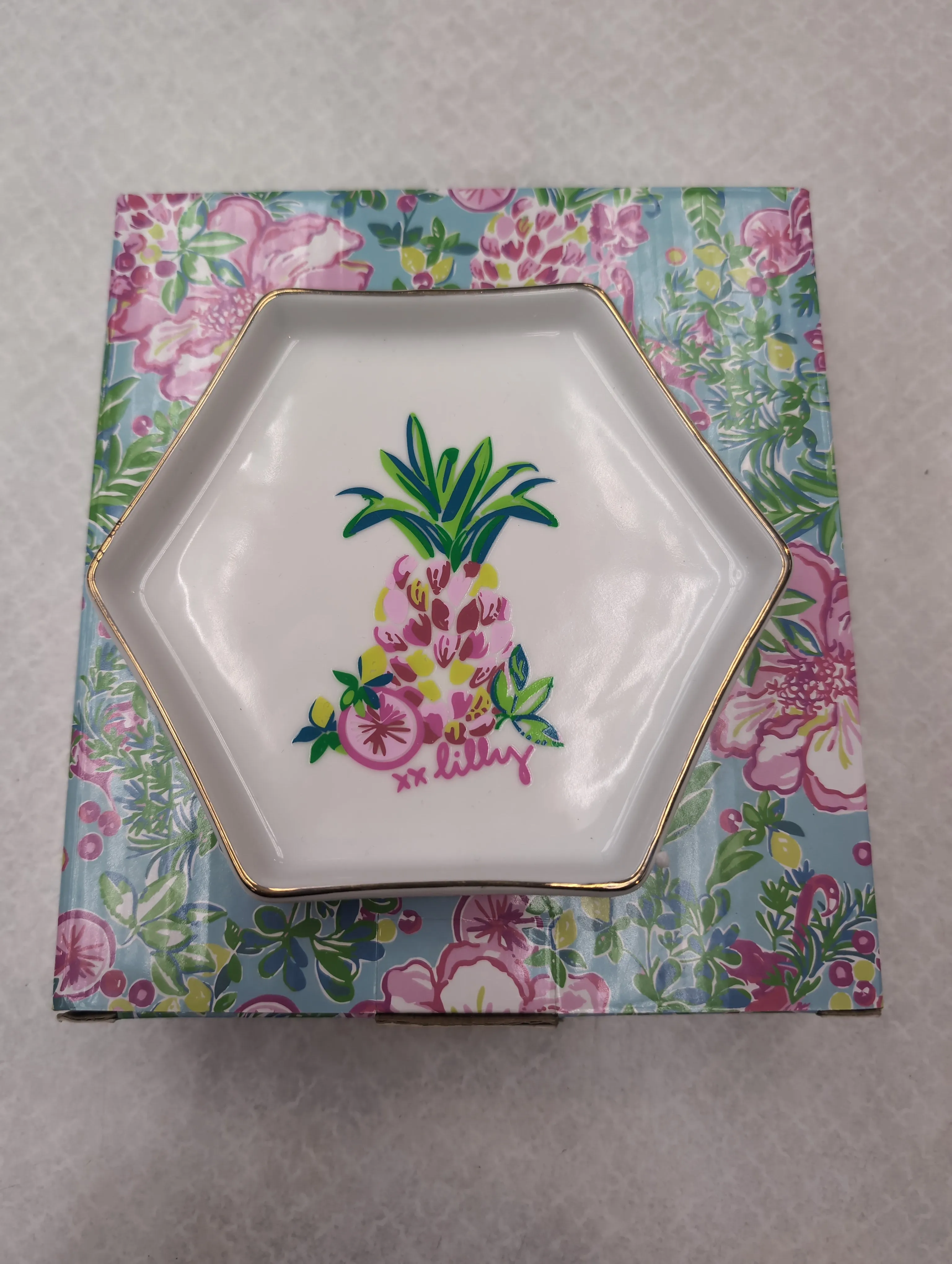 Accessory Label By Lilly Pulitzer