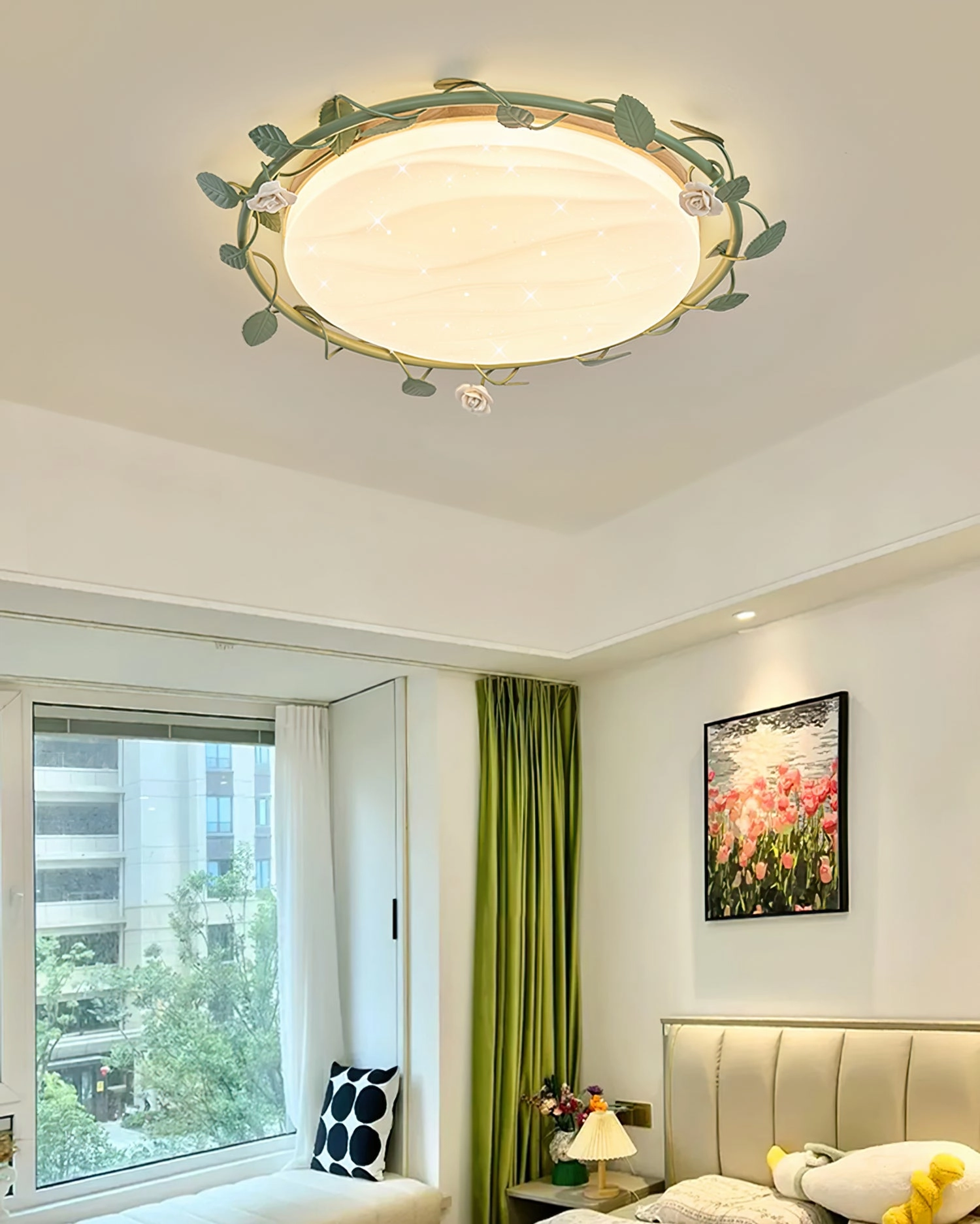 Aeyee Ceiling Lamp