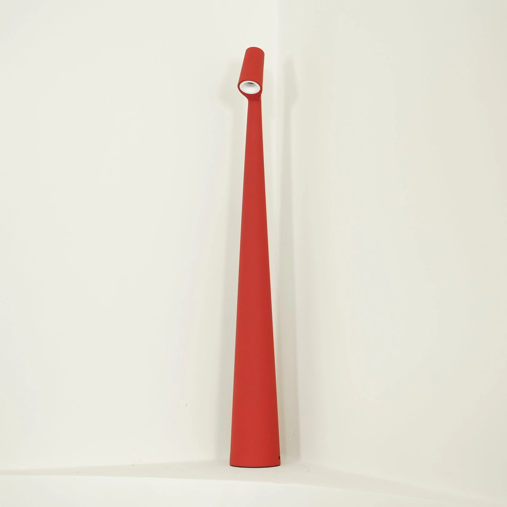 Africa Built-in Battery Table Lamp