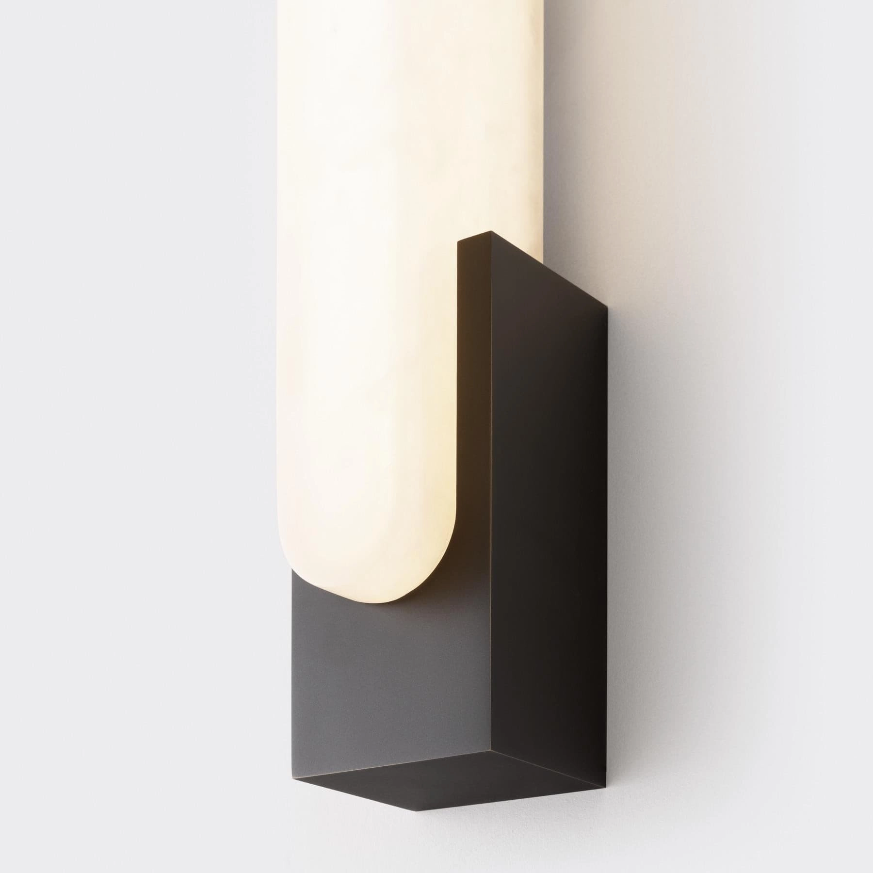 Agatha Wall Lamp
