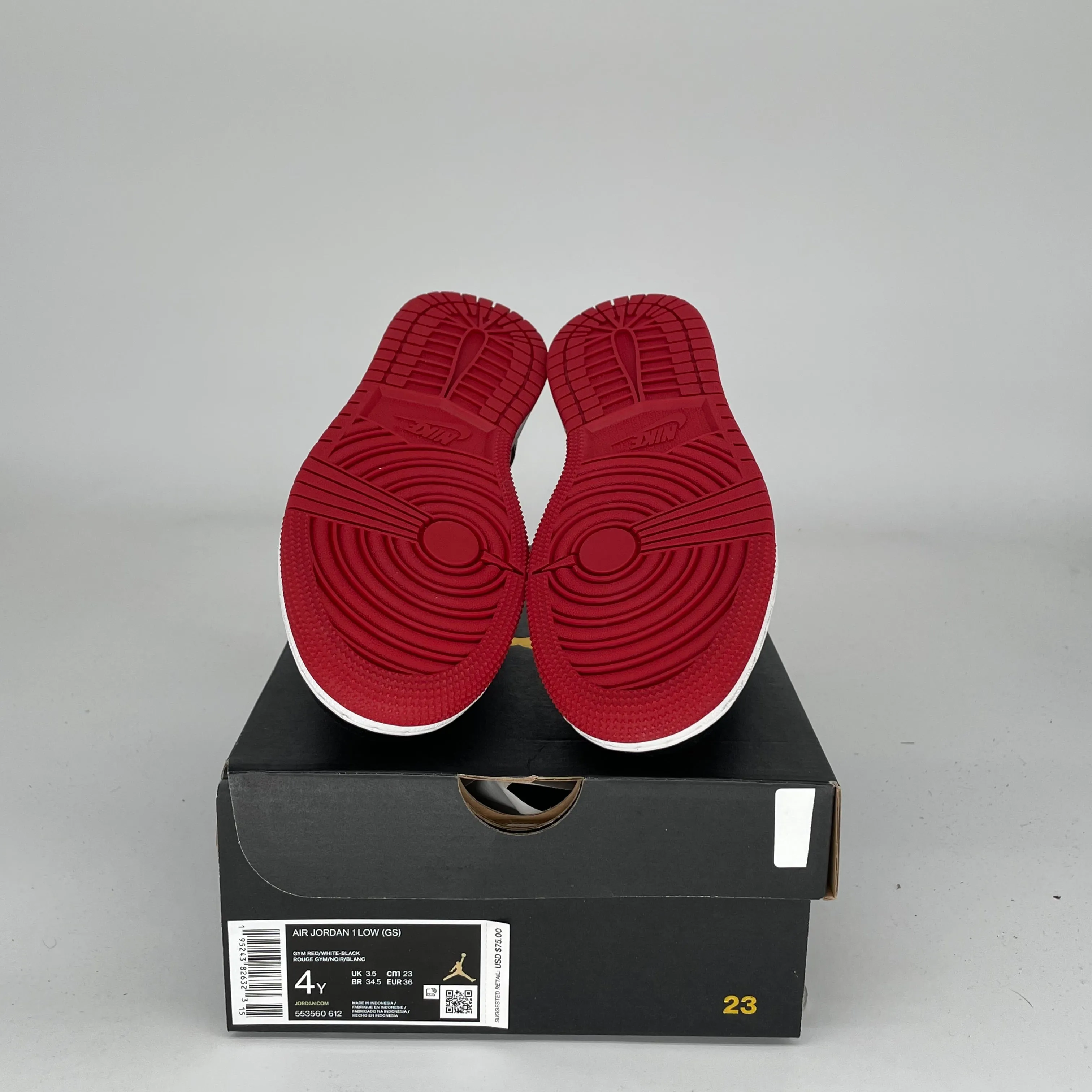 AIR JORDAN 1 BRED TOE SIZE 4Y 553560-612