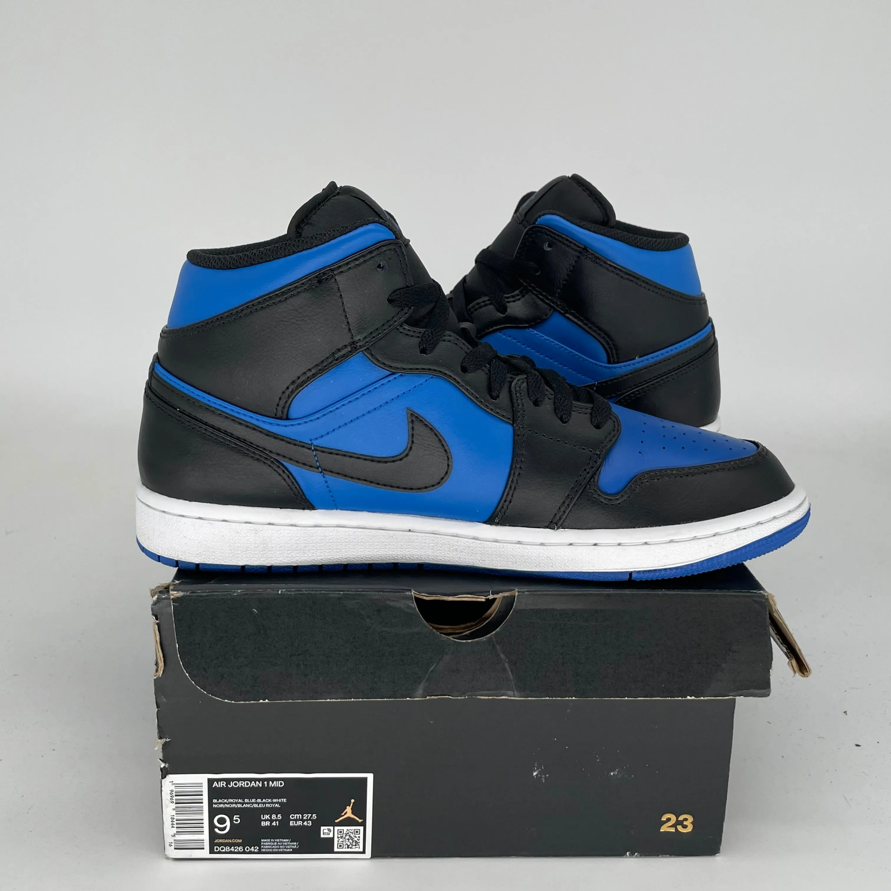 AIR JORDAN 1 MID BLACK ROYAL BLUE SIZE 9.5 DQ8426-042