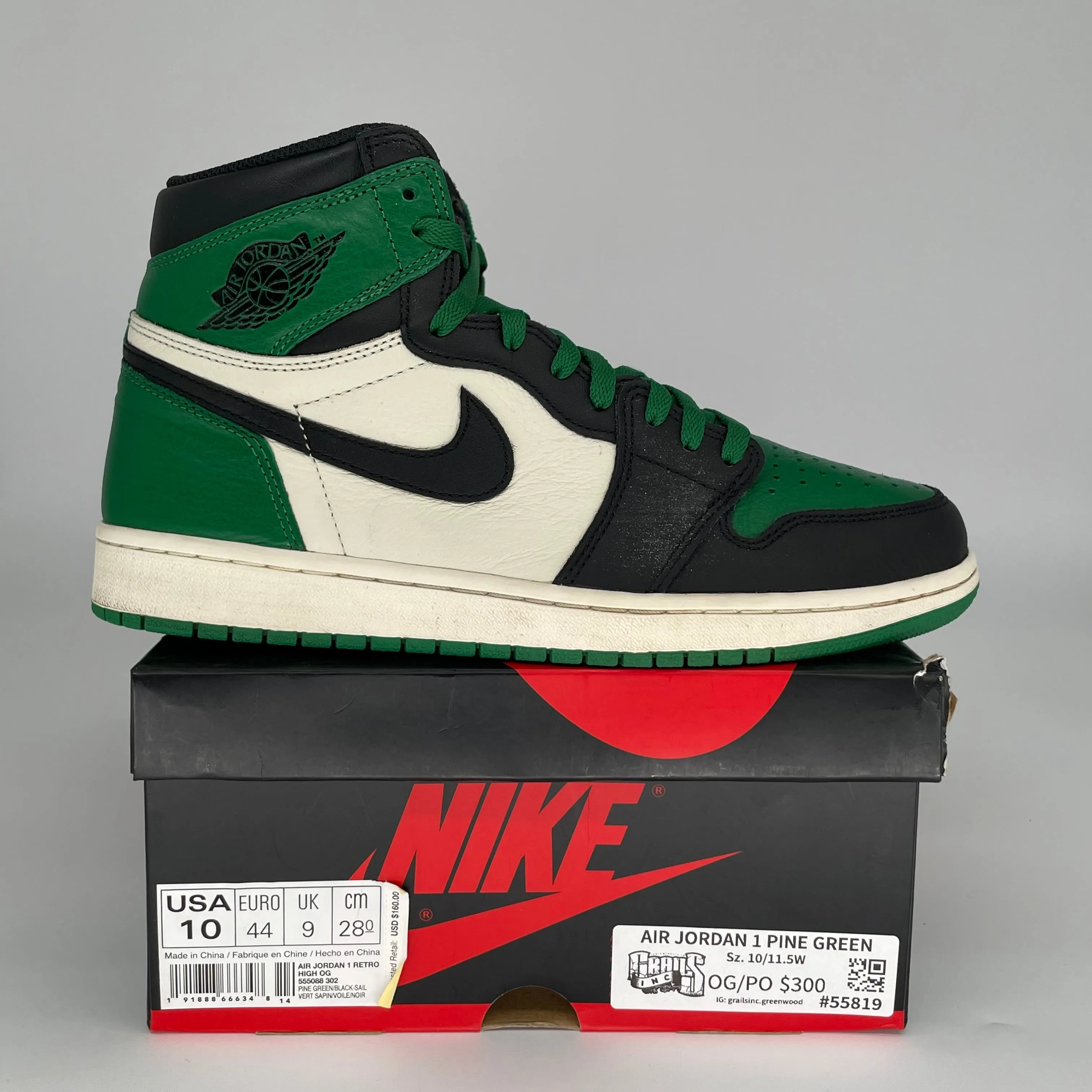AIR JORDAN 1 PINE GREEN SIZE 10 555088-302