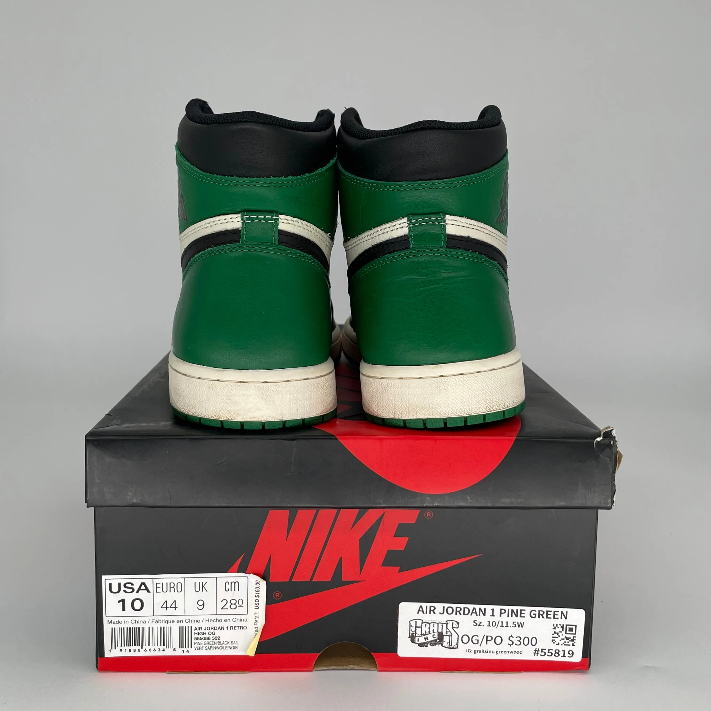 AIR JORDAN 1 PINE GREEN SIZE 10 555088-302