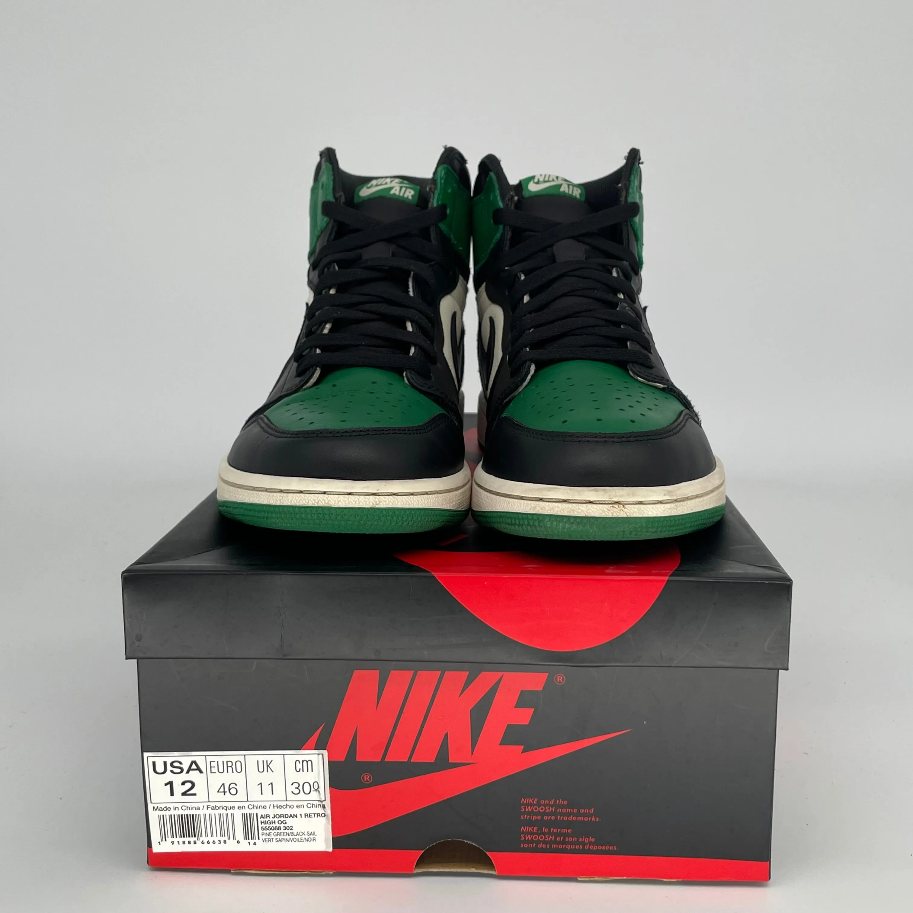 AIR JORDAN 1 PINE GREEN SIZE 12 555088-302