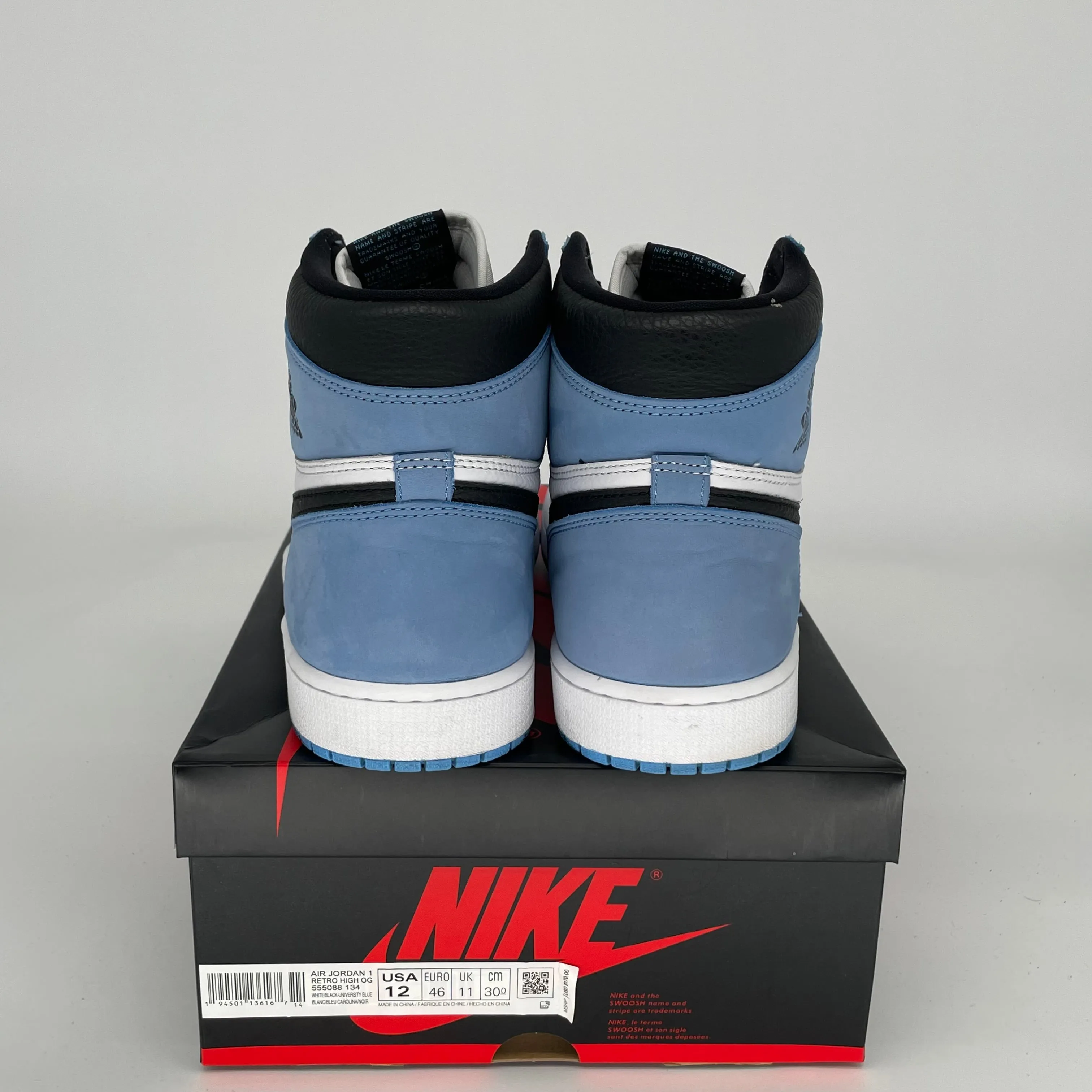 AIR JORDAN 1 UNIVERSITY BLUE SIZE 12 555088-134