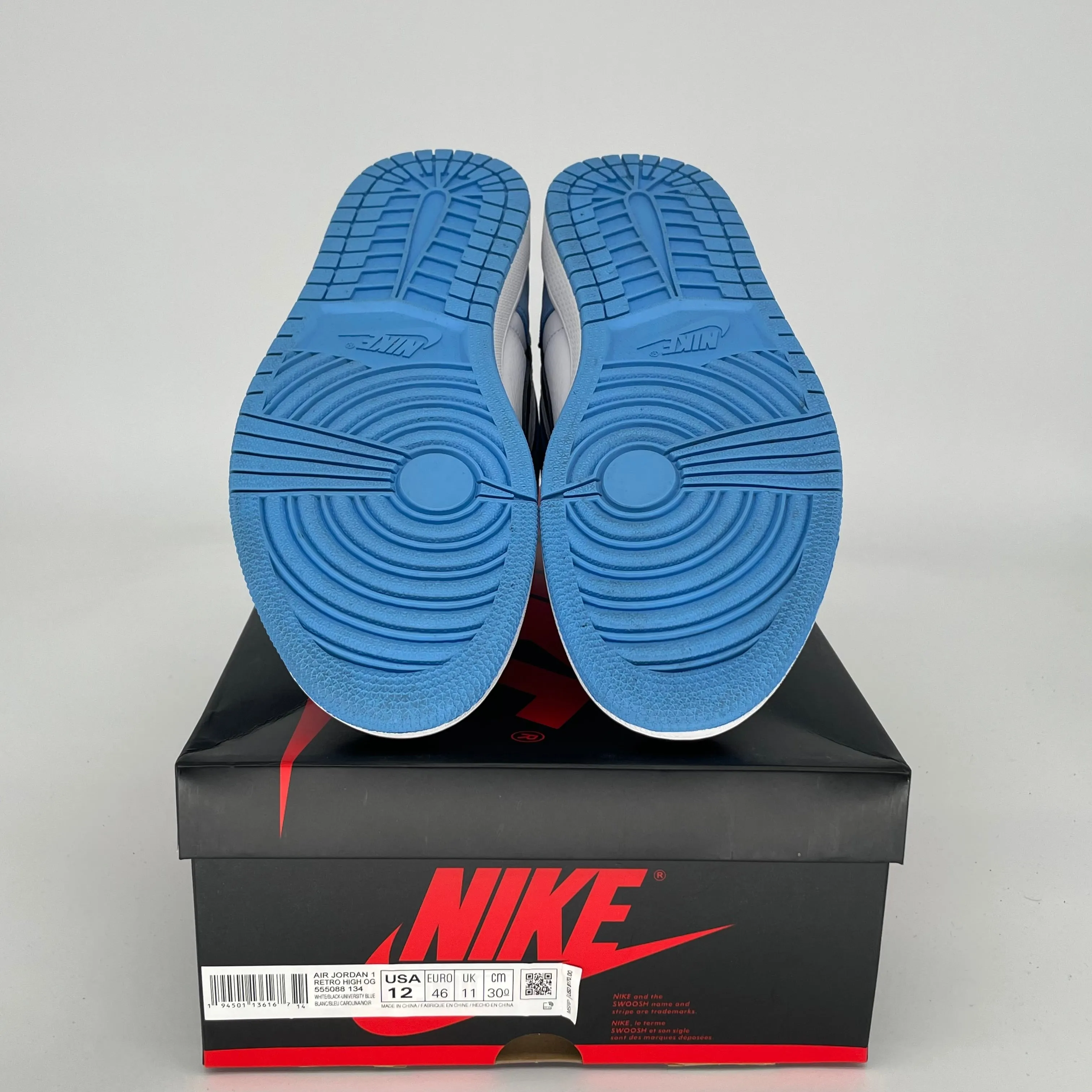 AIR JORDAN 1 UNIVERSITY BLUE SIZE 12 555088-134