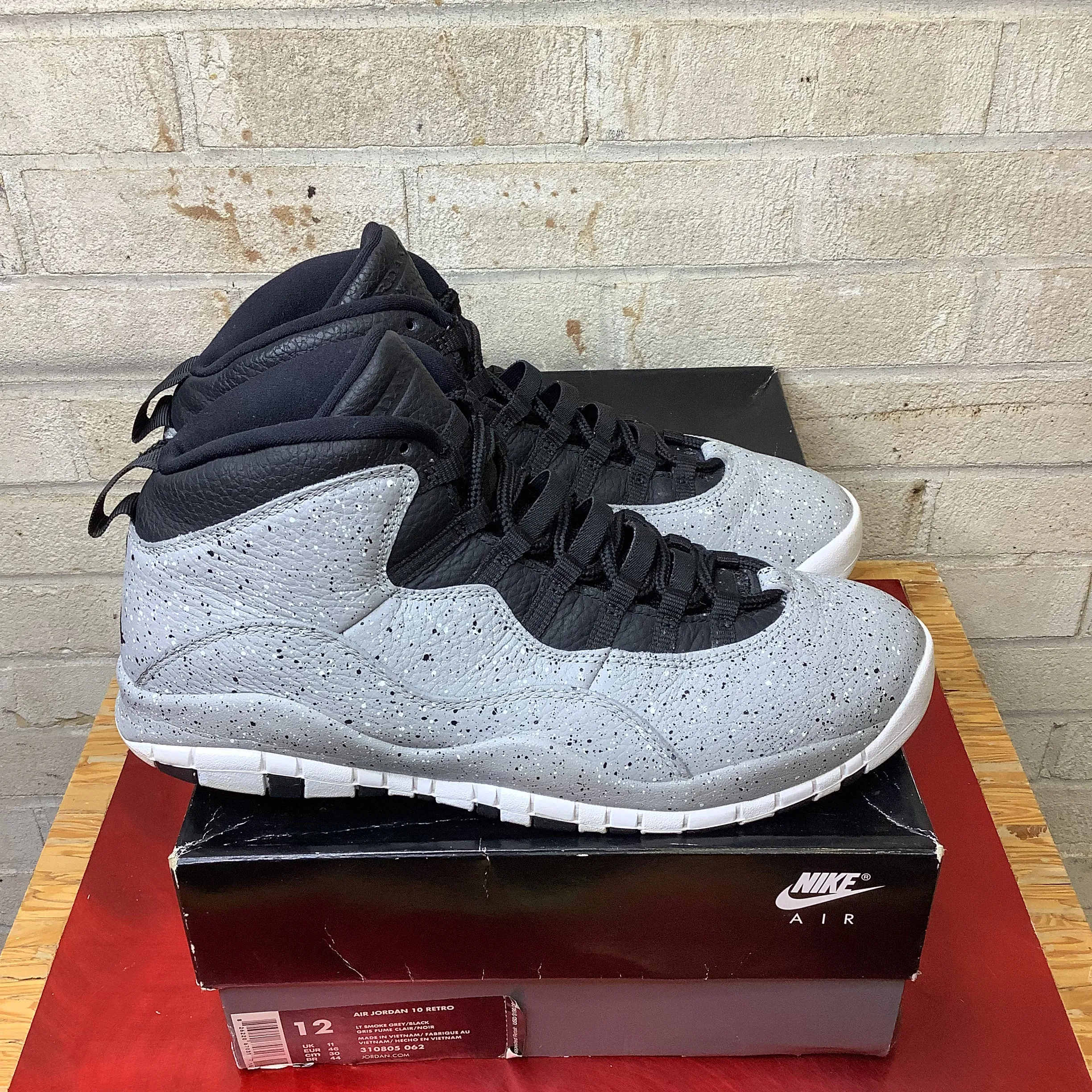 AIR JORDAN 10 LIGHT SMOKE GREY SIZE 12 310805-062