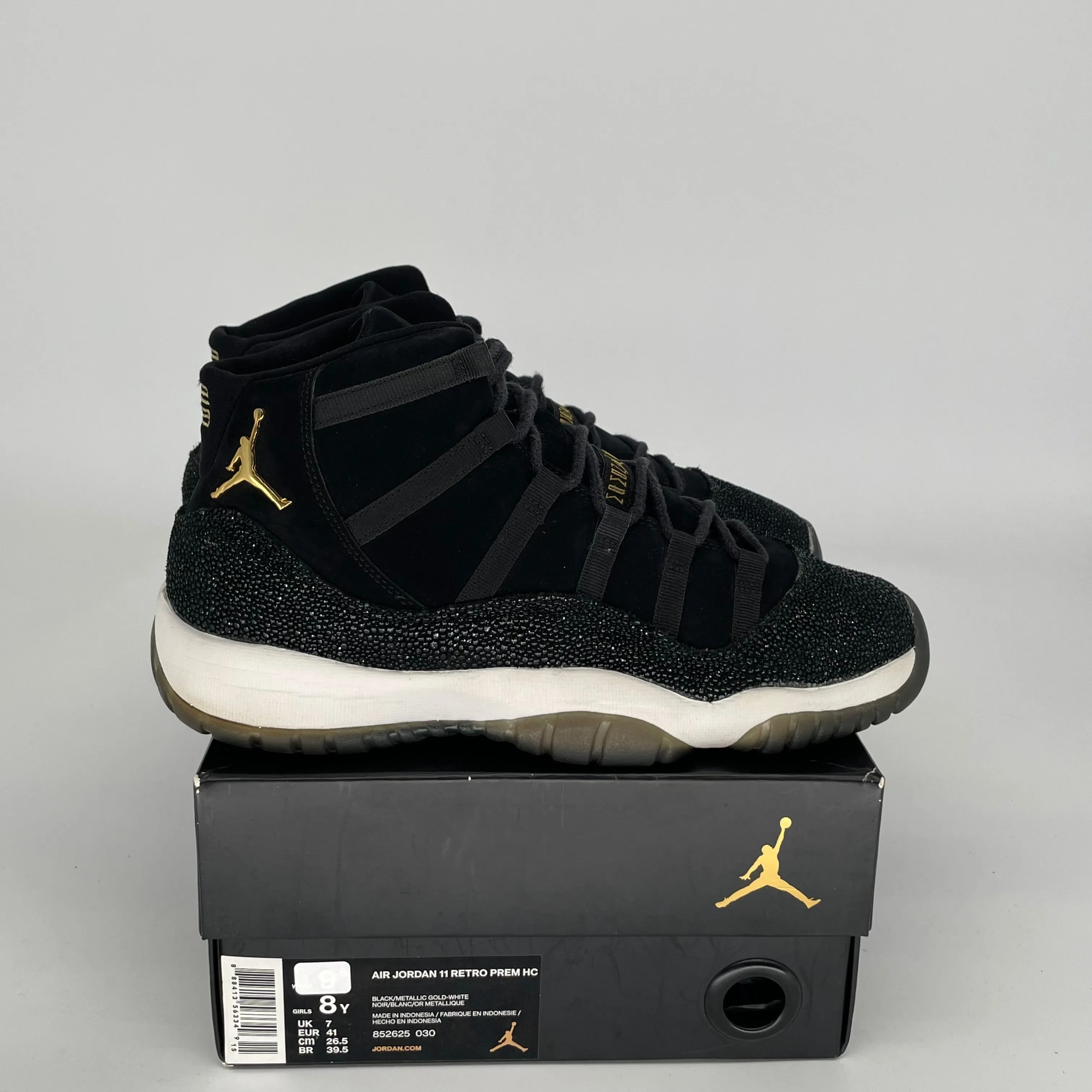 AIR JORDAN 11 HEIRESS BLACK STINGRAY SIZE 8/9.5W 852625-030