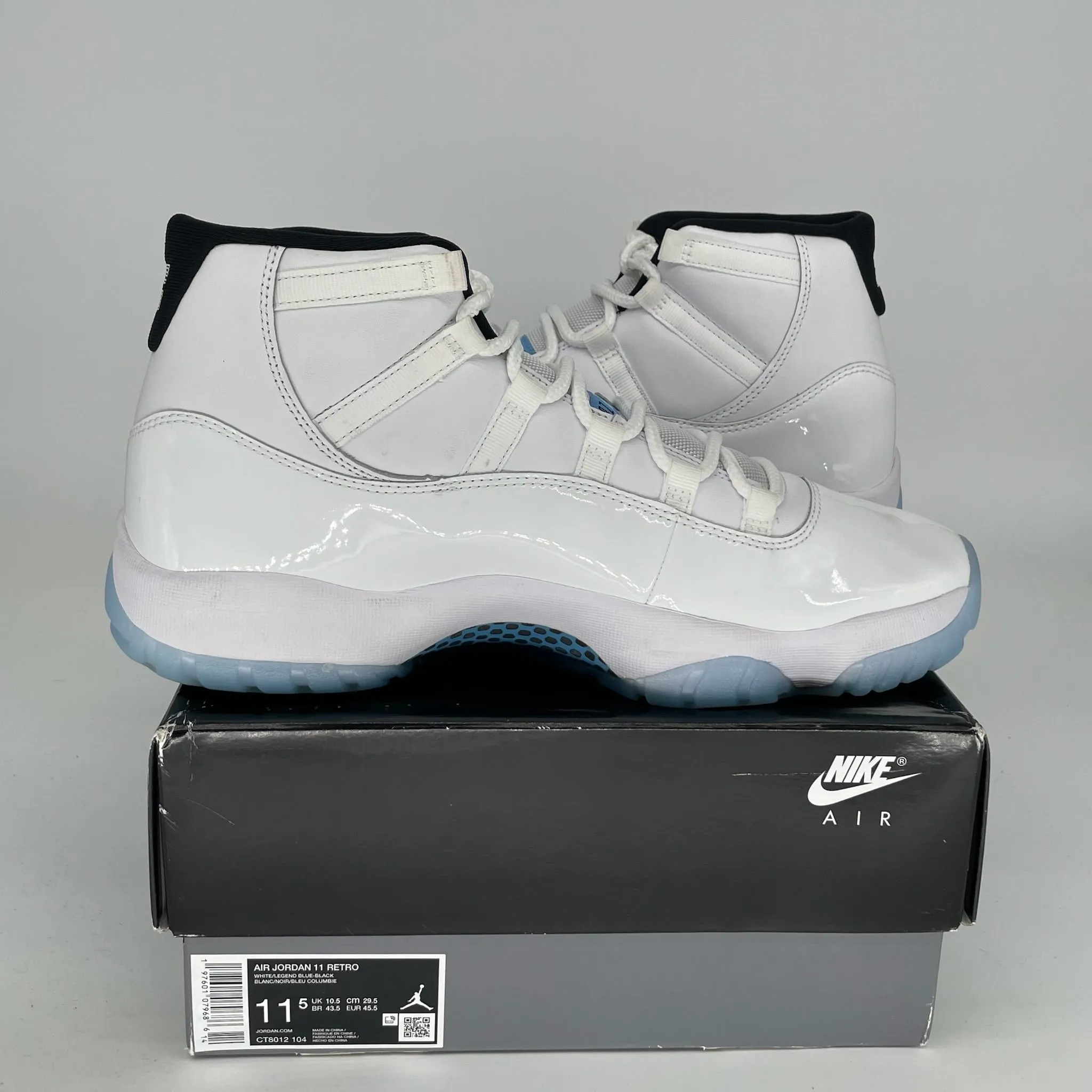 AIR JORDAN 11 LEGEND BLUE SIZE 11.5 CT8012-104