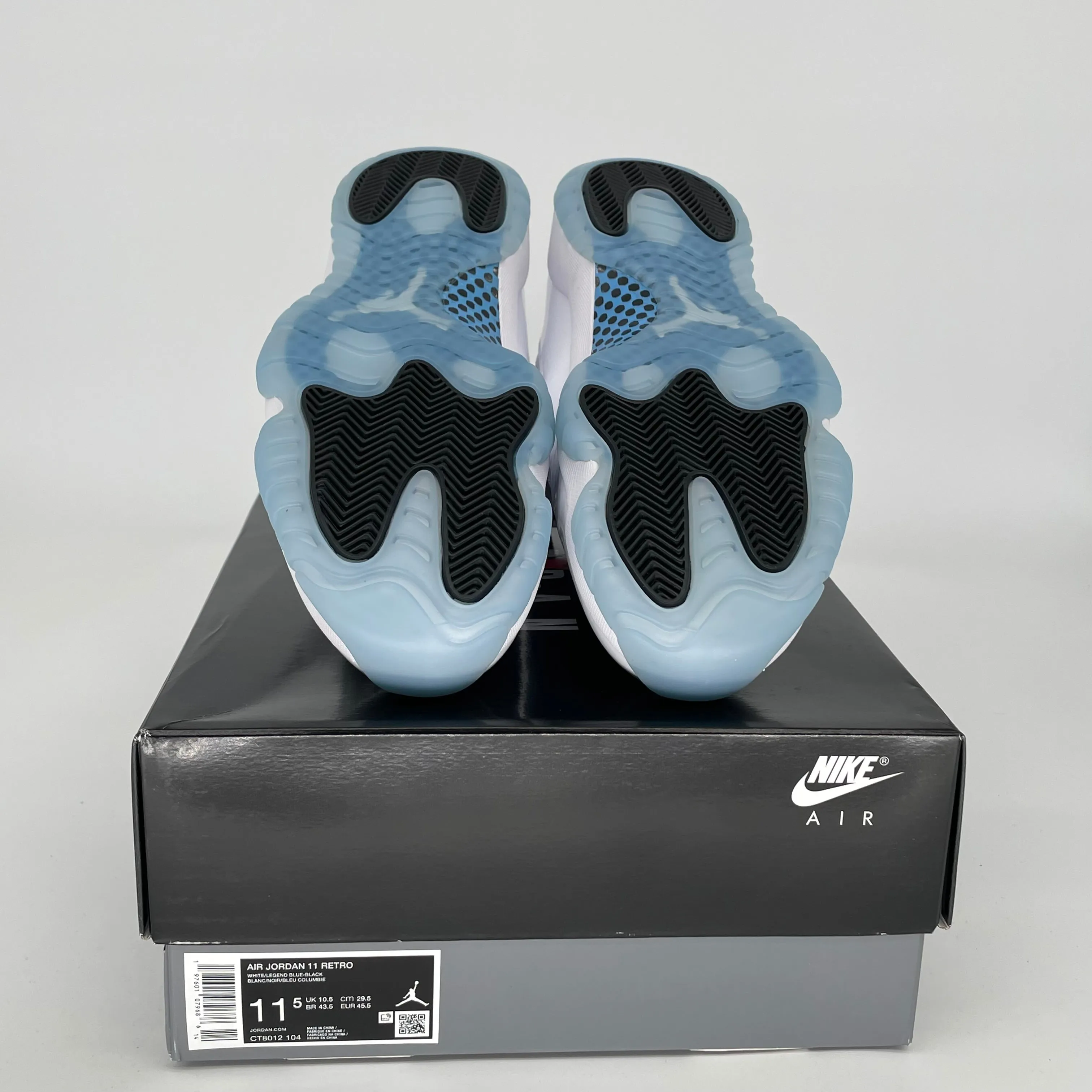 AIR JORDAN 11 LEGEND BLUE SIZE 11.5 CT8012-104