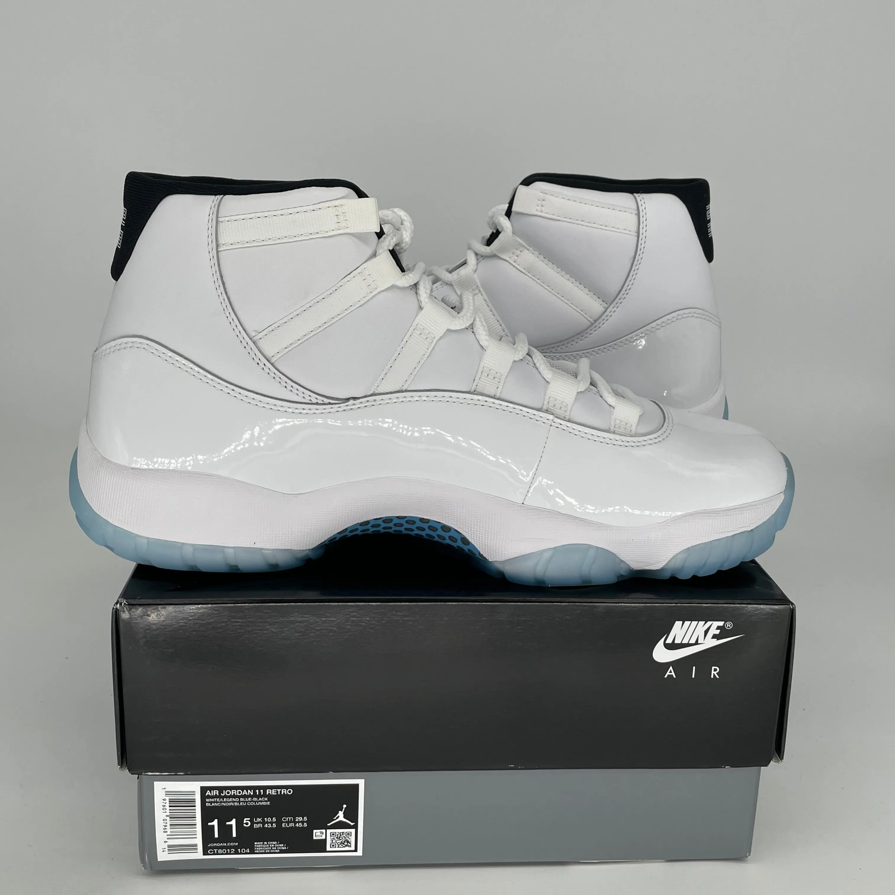 AIR JORDAN 11 LEGEND BLUE SIZE 11.5 CT8012-104