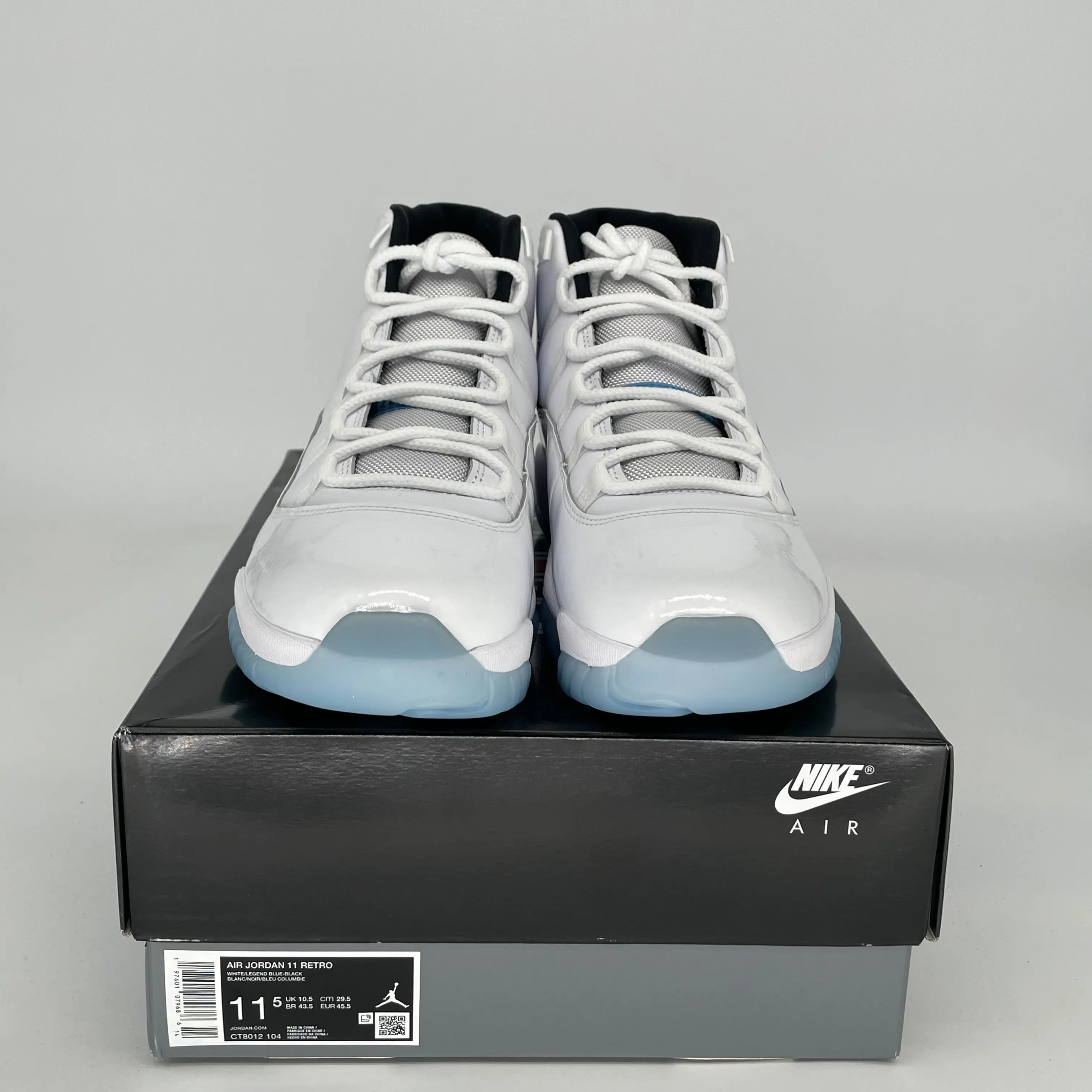AIR JORDAN 11 LEGEND BLUE SIZE 11.5 CT8012-104
