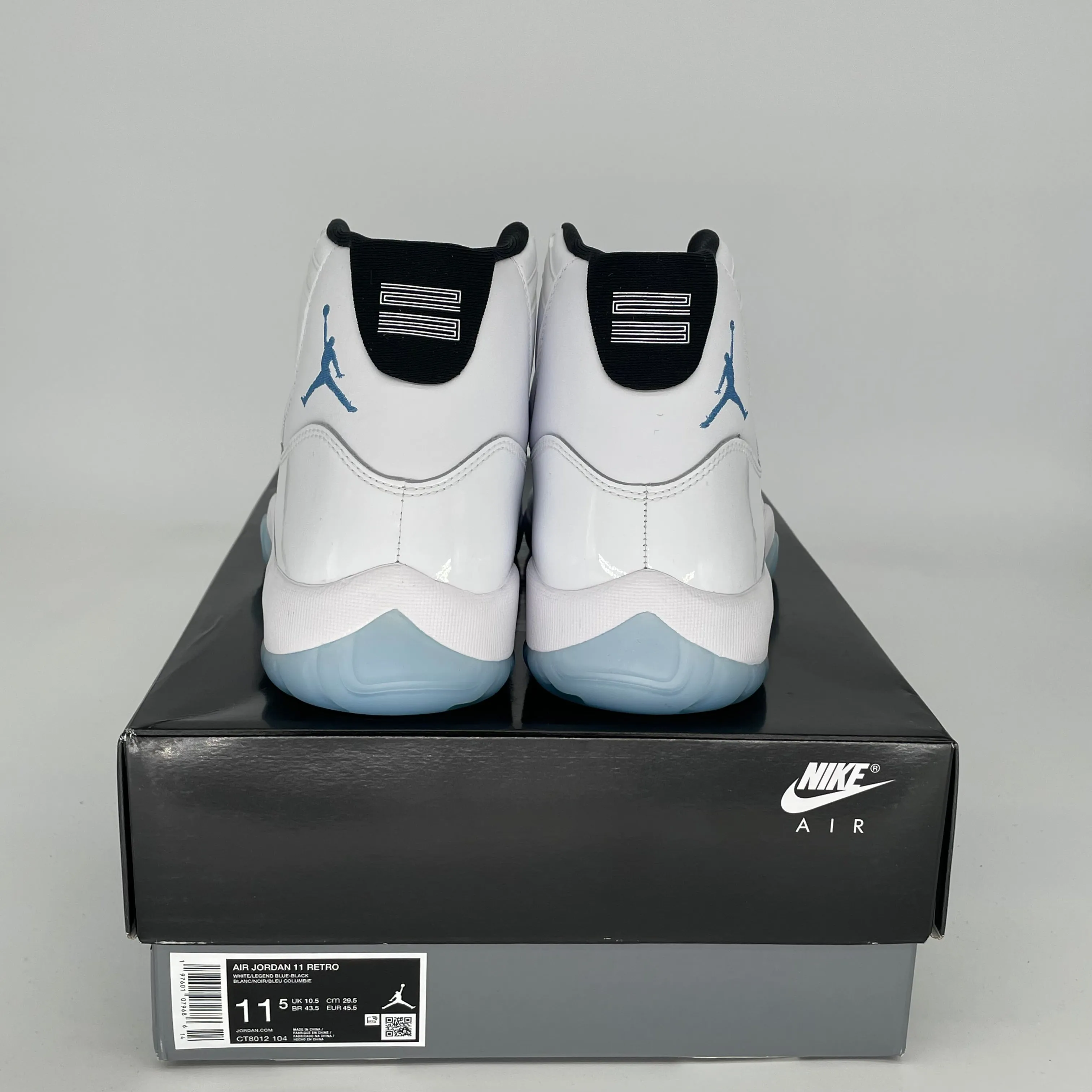 AIR JORDAN 11 LEGEND BLUE SIZE 11.5 CT8012-104