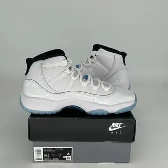 AIR JORDAN 11 LEGEND BLUE SIZE 6.5Y 378038-104