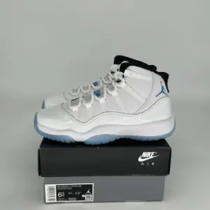 AIR JORDAN 11 LEGEND BLUE SIZE 6.5Y 378038-104