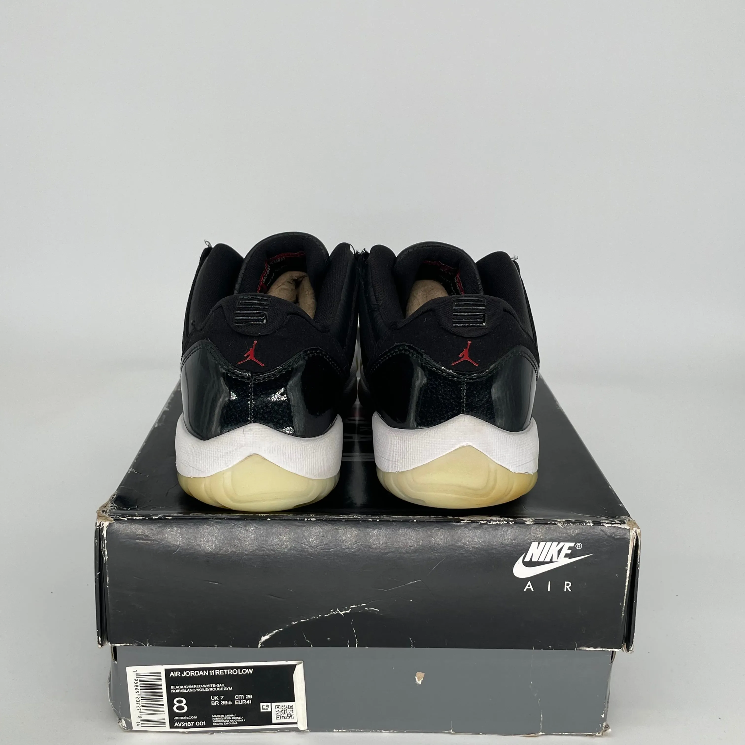 AIR JORDAN 11 LOW 72-10 SIZE 8 AV2187-001