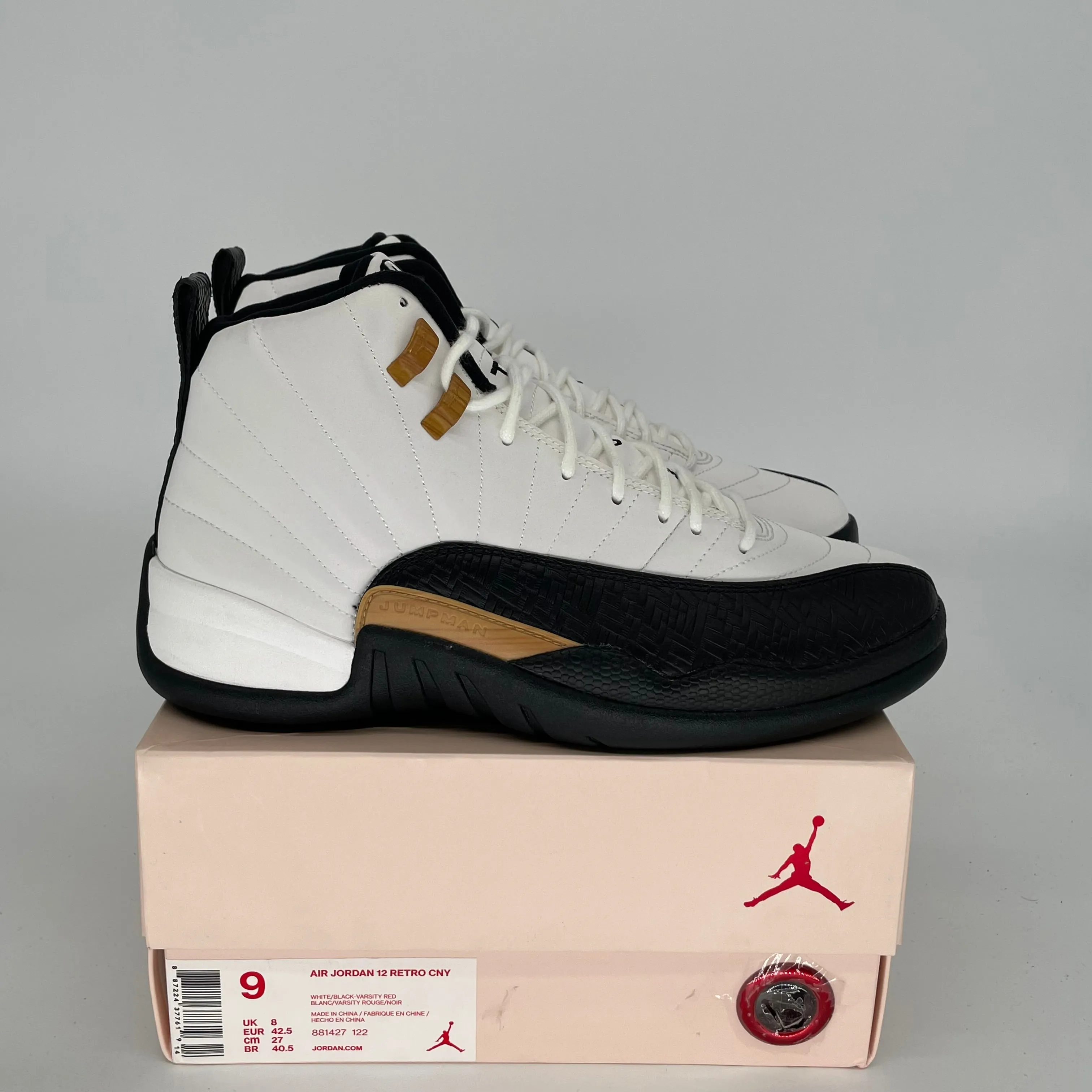 AIR JORDAN 12 CHINESE NEW YEAR SIZE 9 881427-112