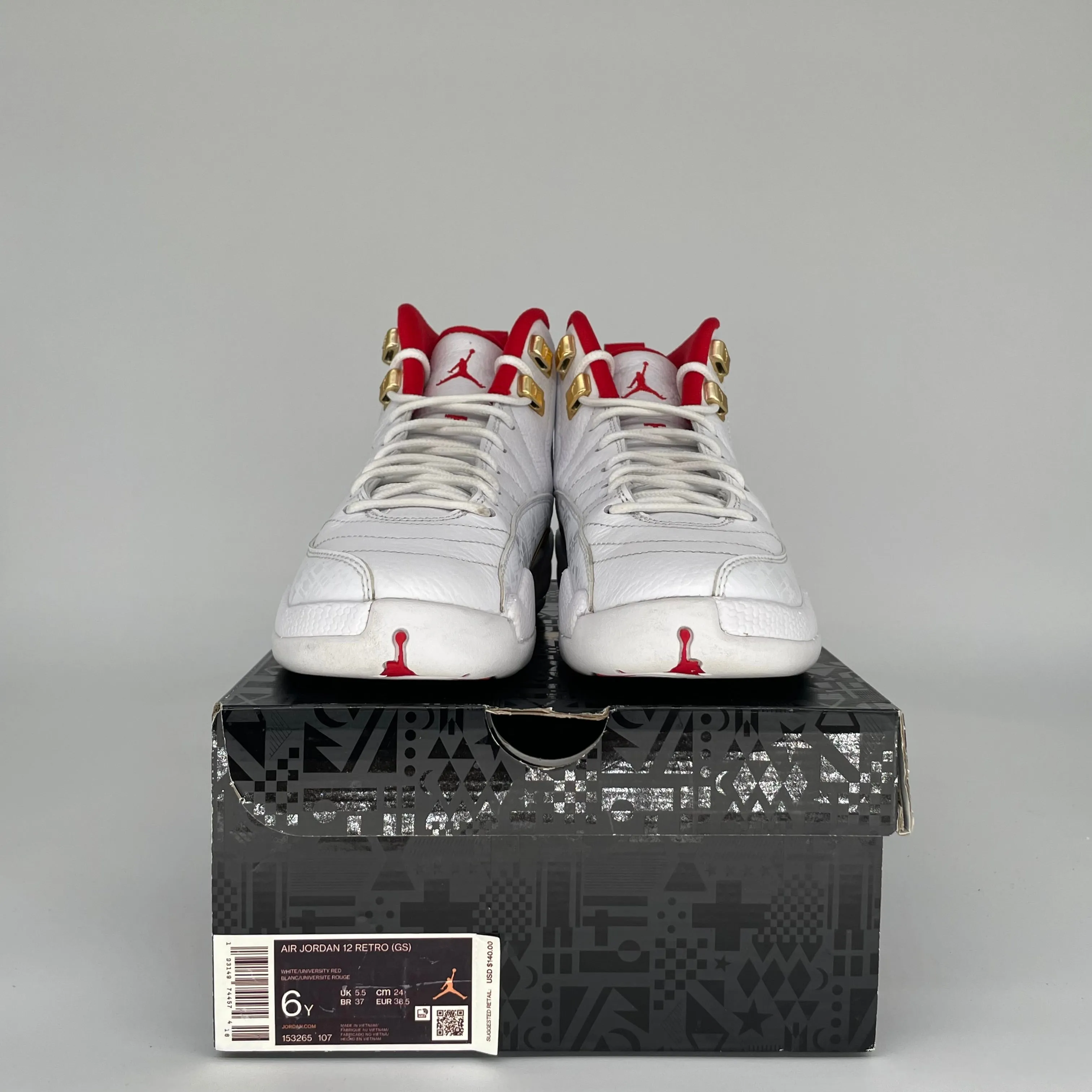 AIR JORDAN 12 FIBA SIZE 6Y 153265-107