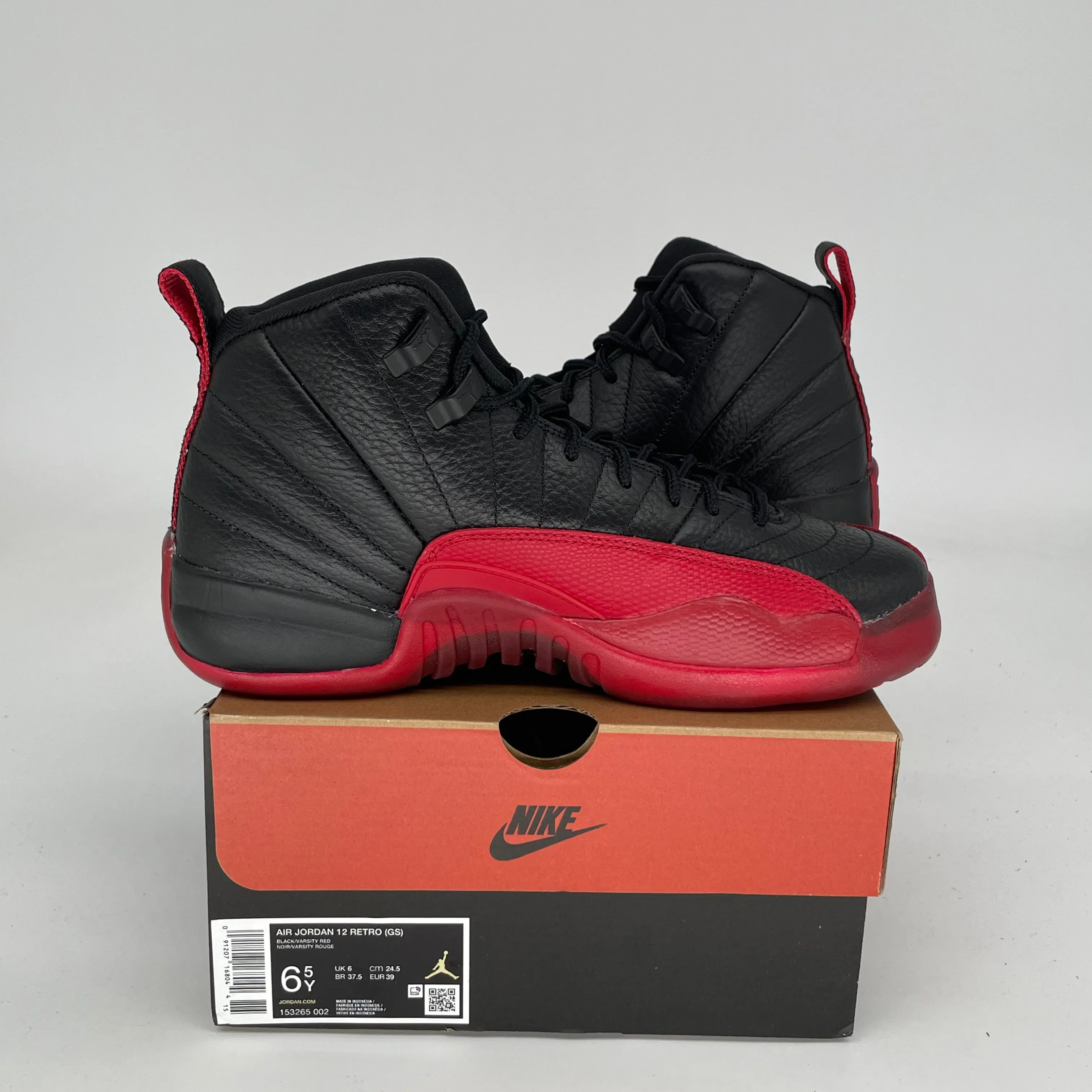 AIR JORDAN 12 FLU GAME SIZE 6.5Y 153265-002