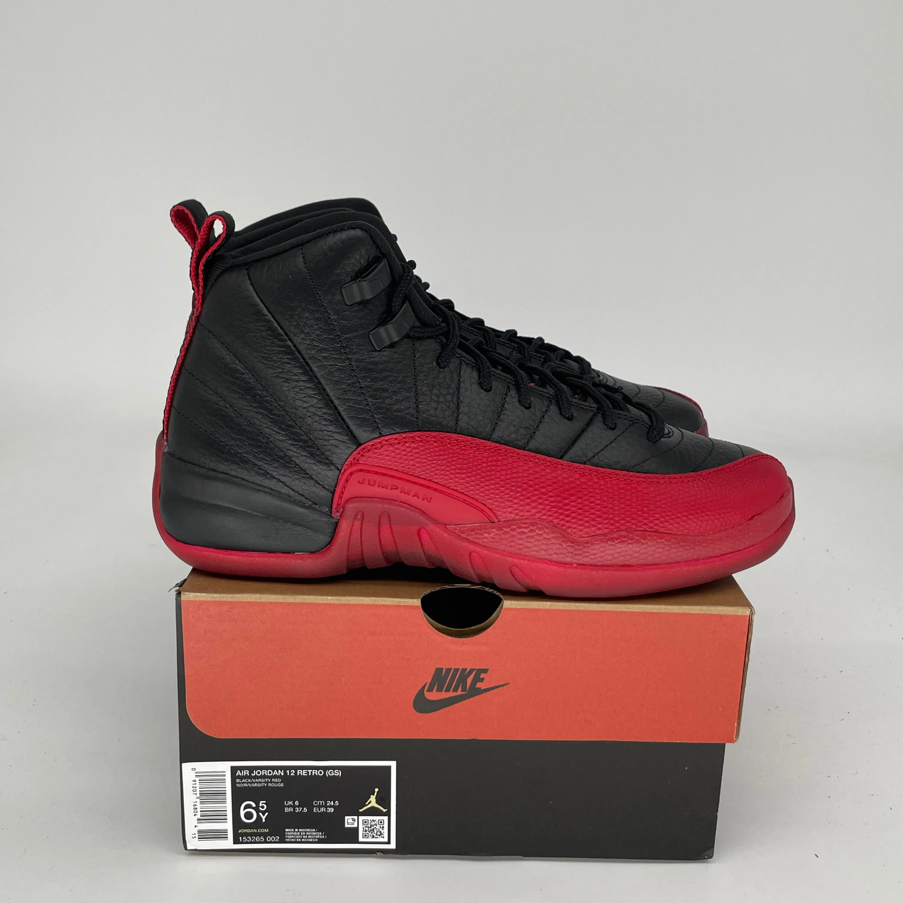 AIR JORDAN 12 FLU GAME SIZE 6.5Y 153265-002