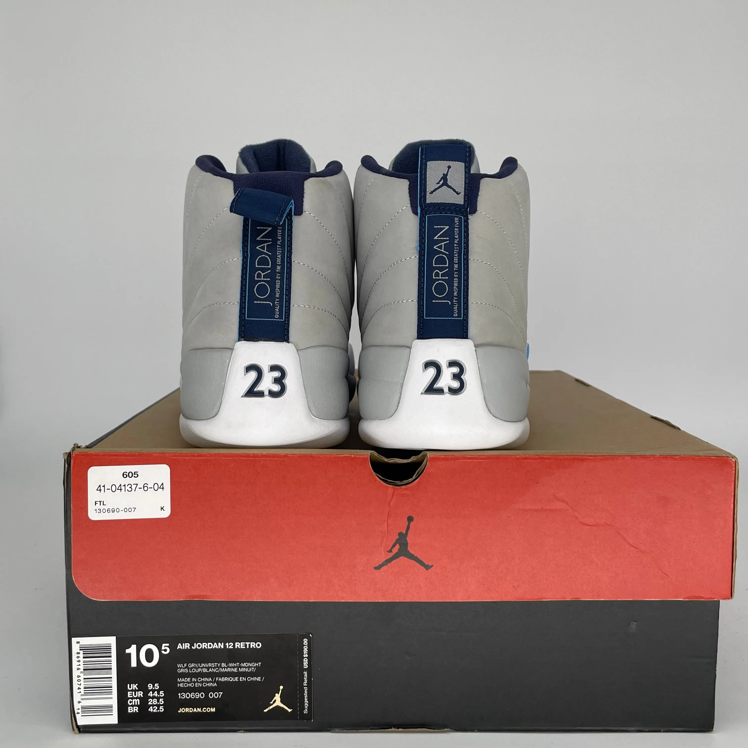 AIR JORDAN 12 GREY UNIVERSITY BLUE SIZE 10.5 130690-007