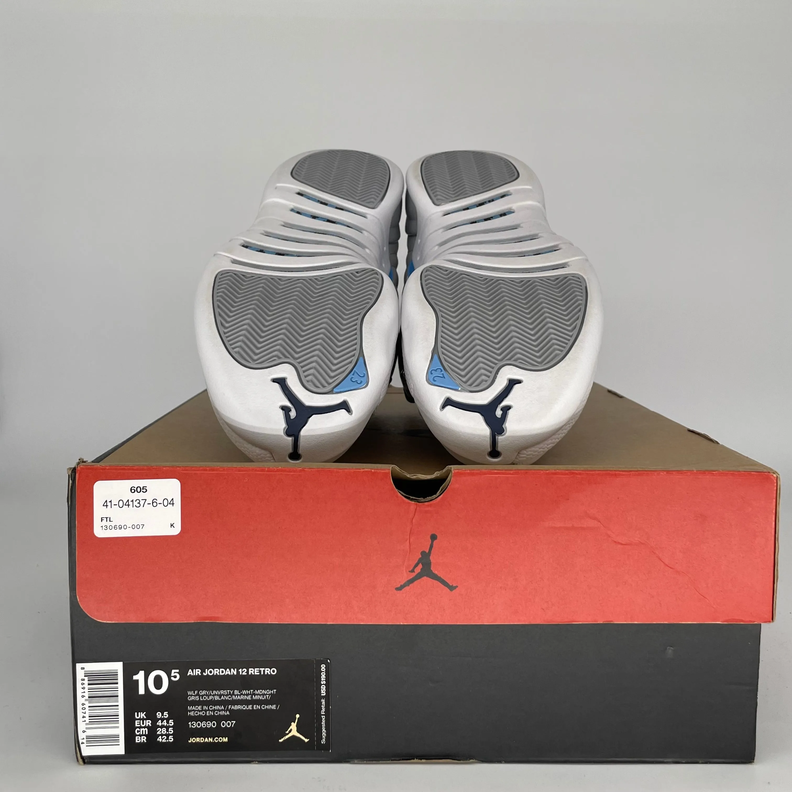 AIR JORDAN 12 GREY UNIVERSITY BLUE SIZE 10.5 130690-007