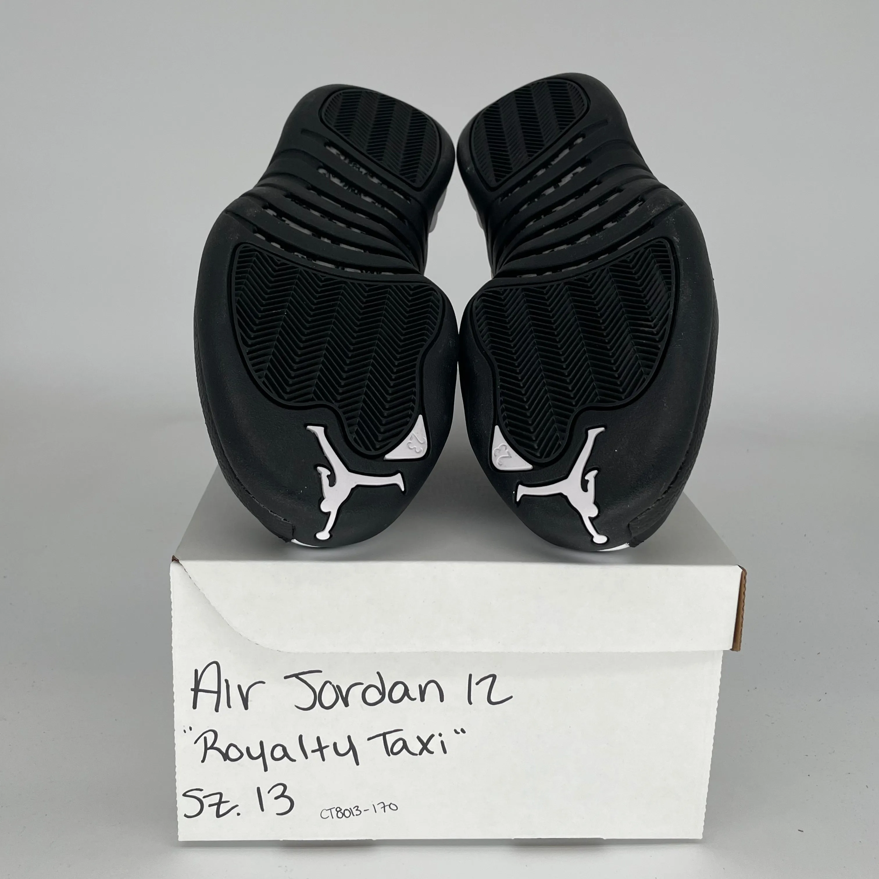 AIR JORDAN 12 ROYALTY TAXI SIZE 13 CT8013-170