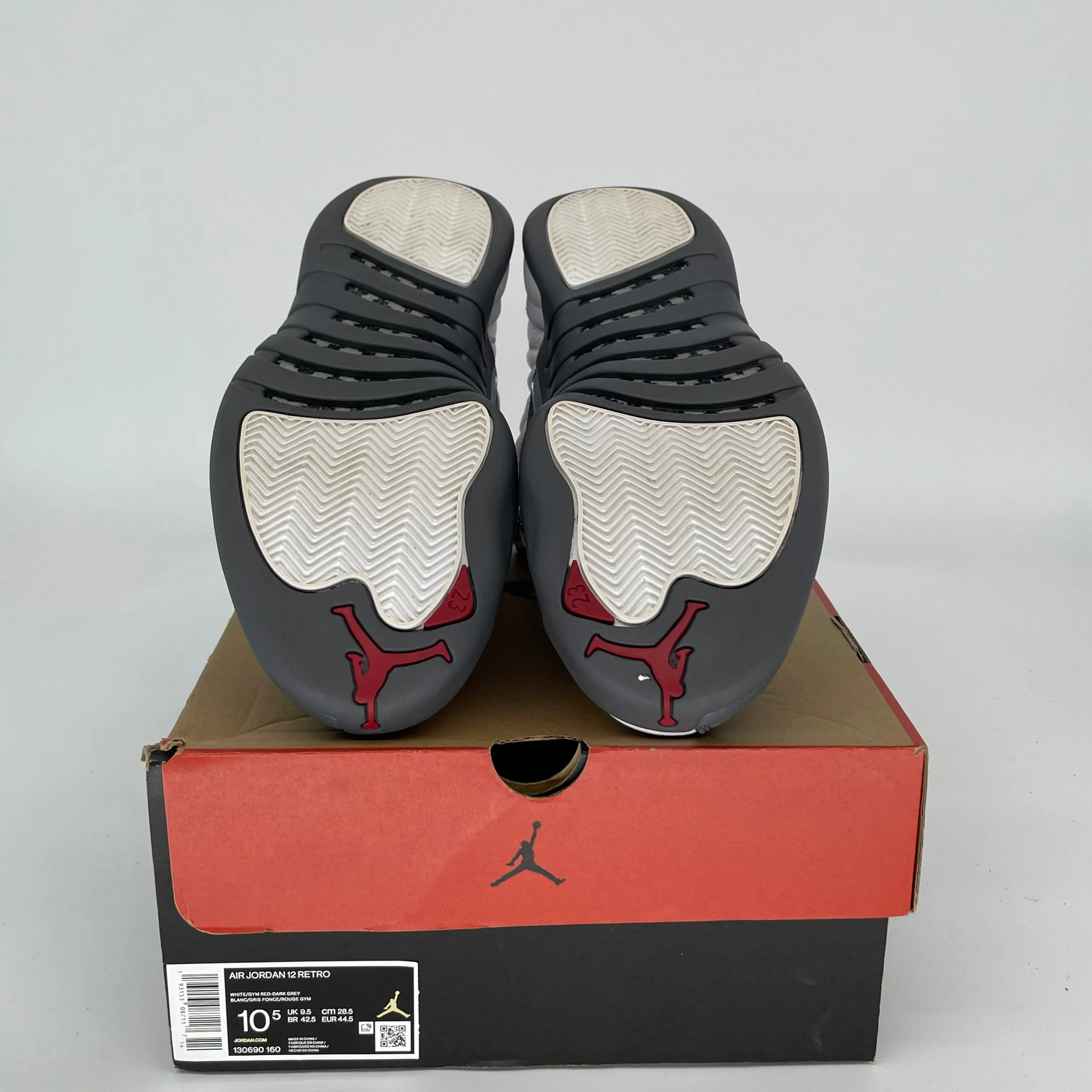 AIR JORDAN 12 WHITE DARK GREY SIZE 10.5 130690-160