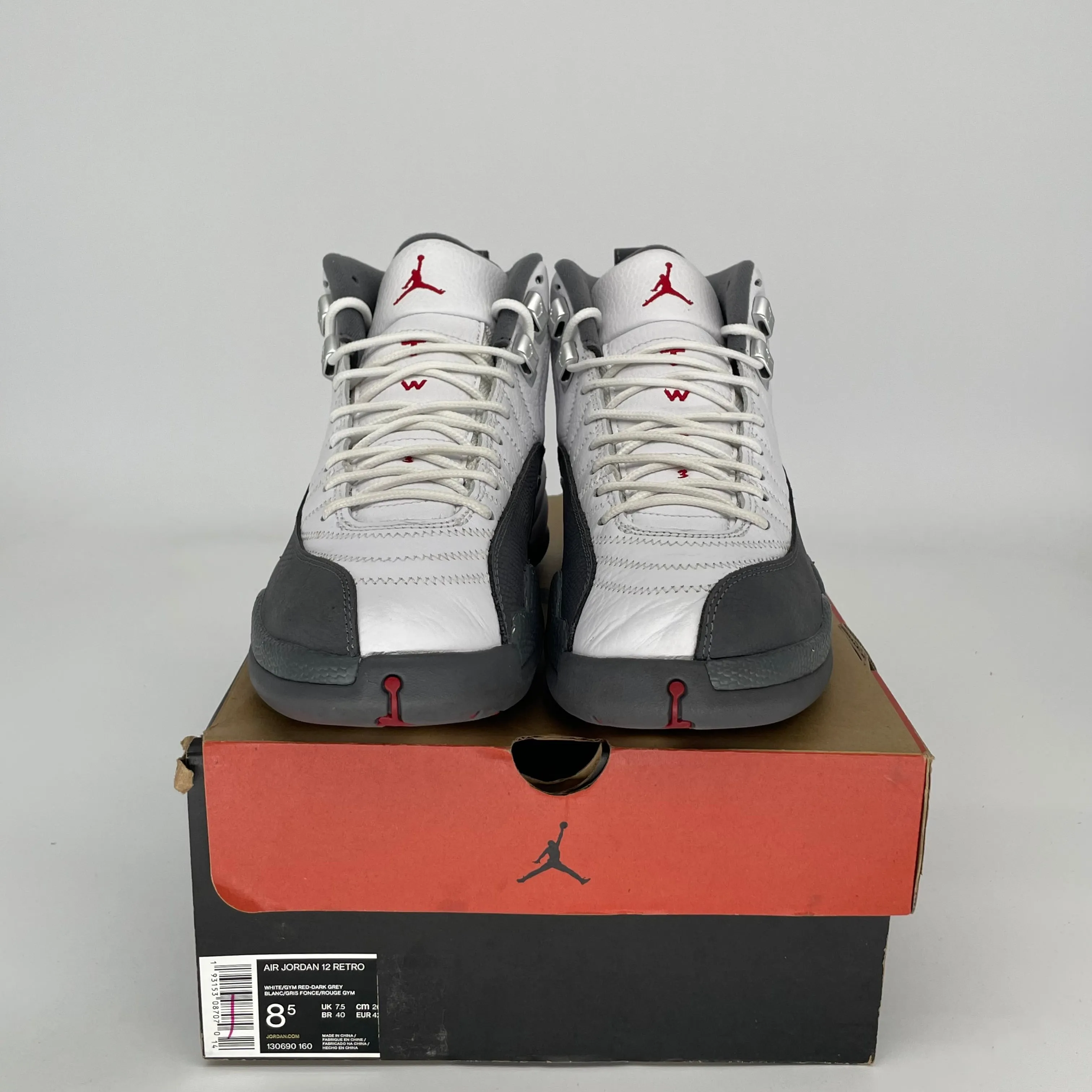 AIR JORDAN 12 WHITE DARK GREY SIZE 8.5 130690-160