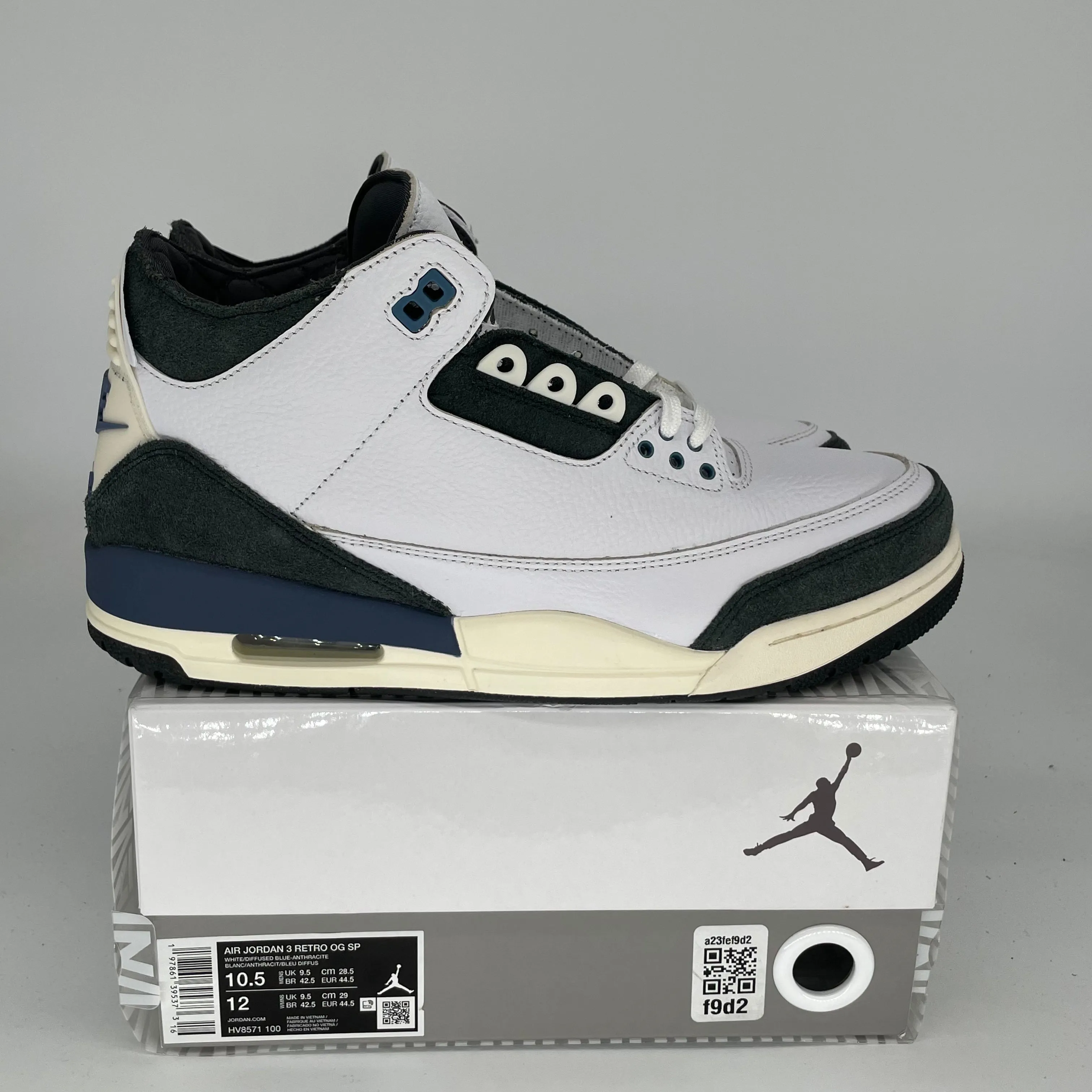 AIR JORDAN 3 A MA MANIERE DIFFUSED BLUE SIZE 10.5 HV8571-100