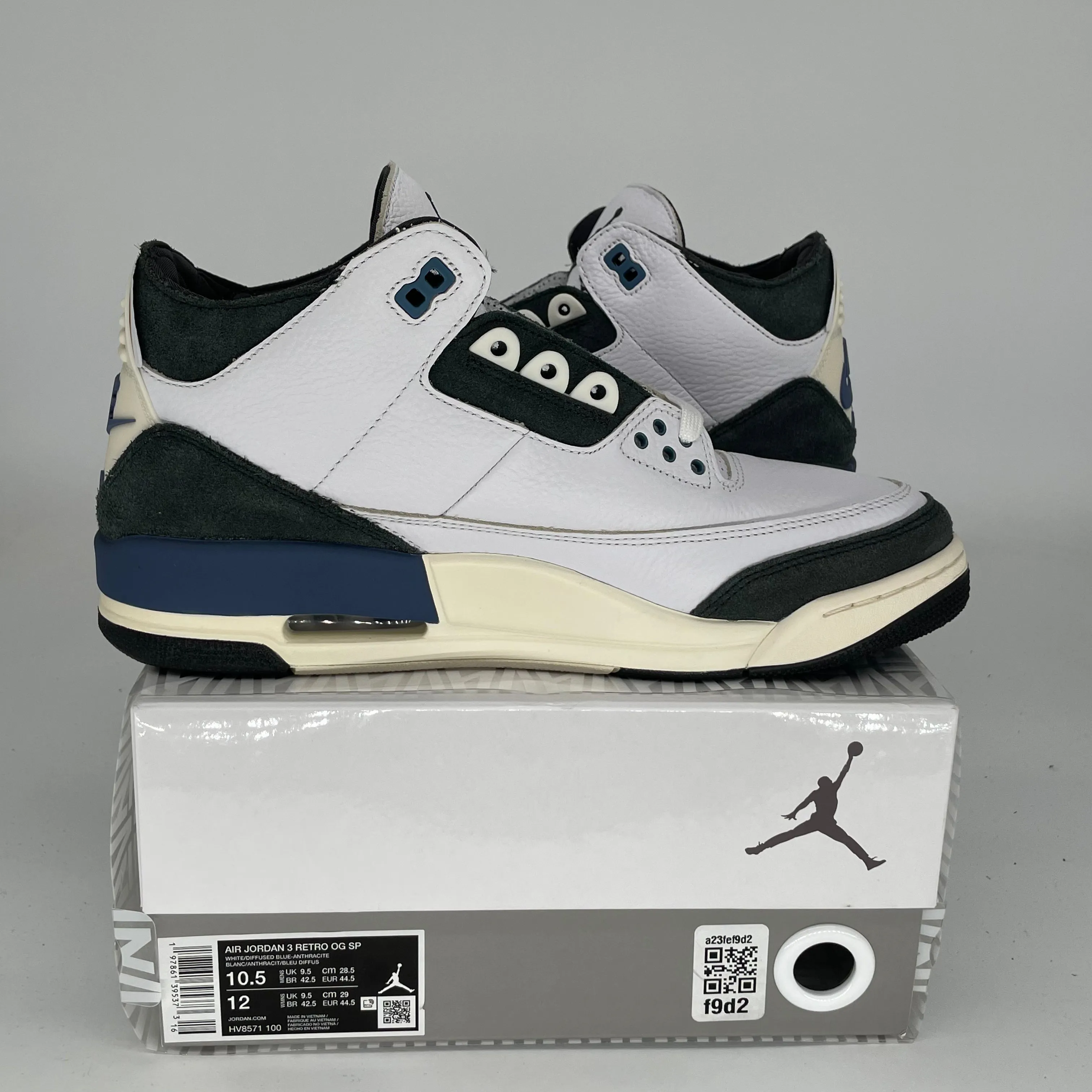 AIR JORDAN 3 A MA MANIERE DIFFUSED BLUE SIZE 10.5 HV8571-100
