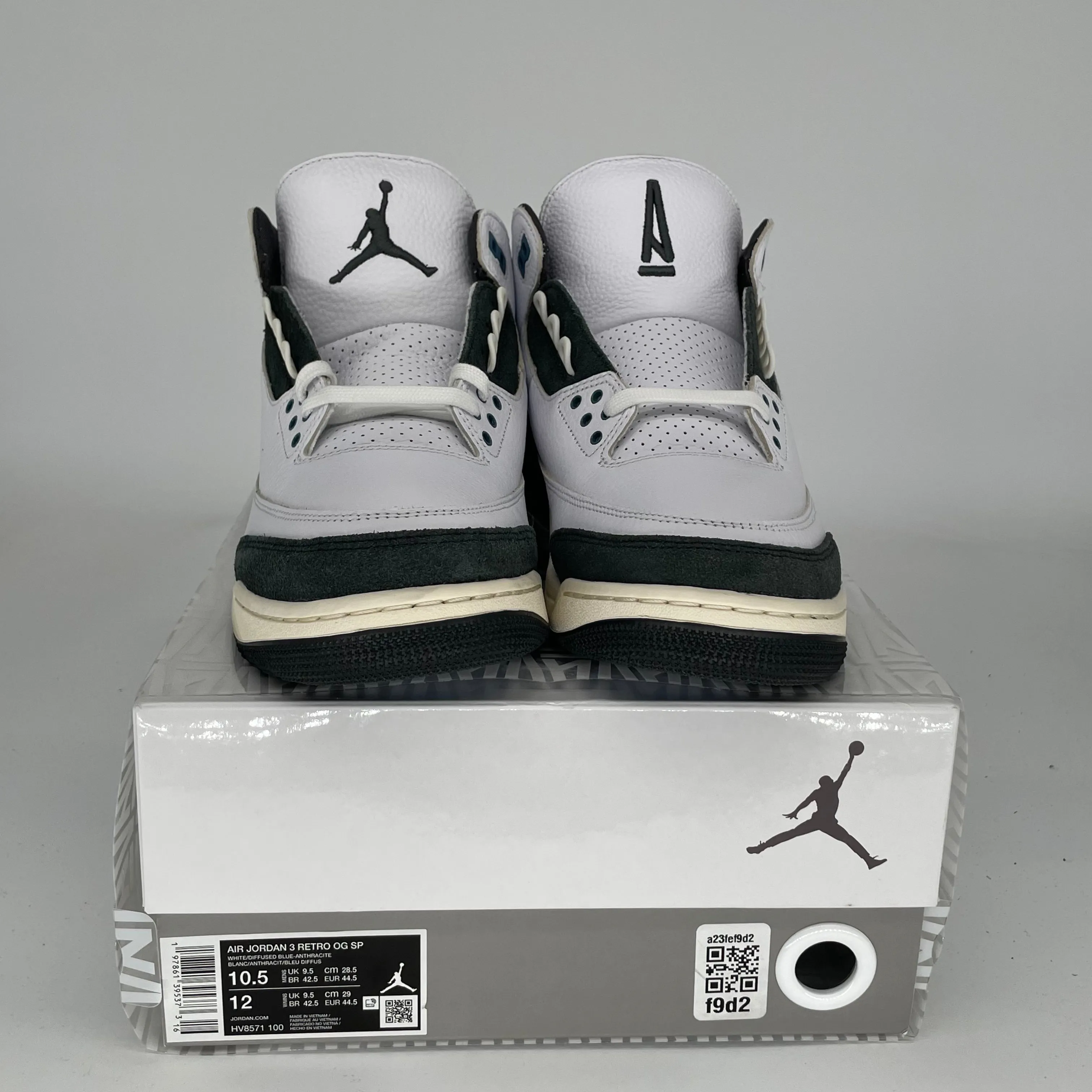AIR JORDAN 3 A MA MANIERE DIFFUSED BLUE SIZE 10.5 HV8571-100