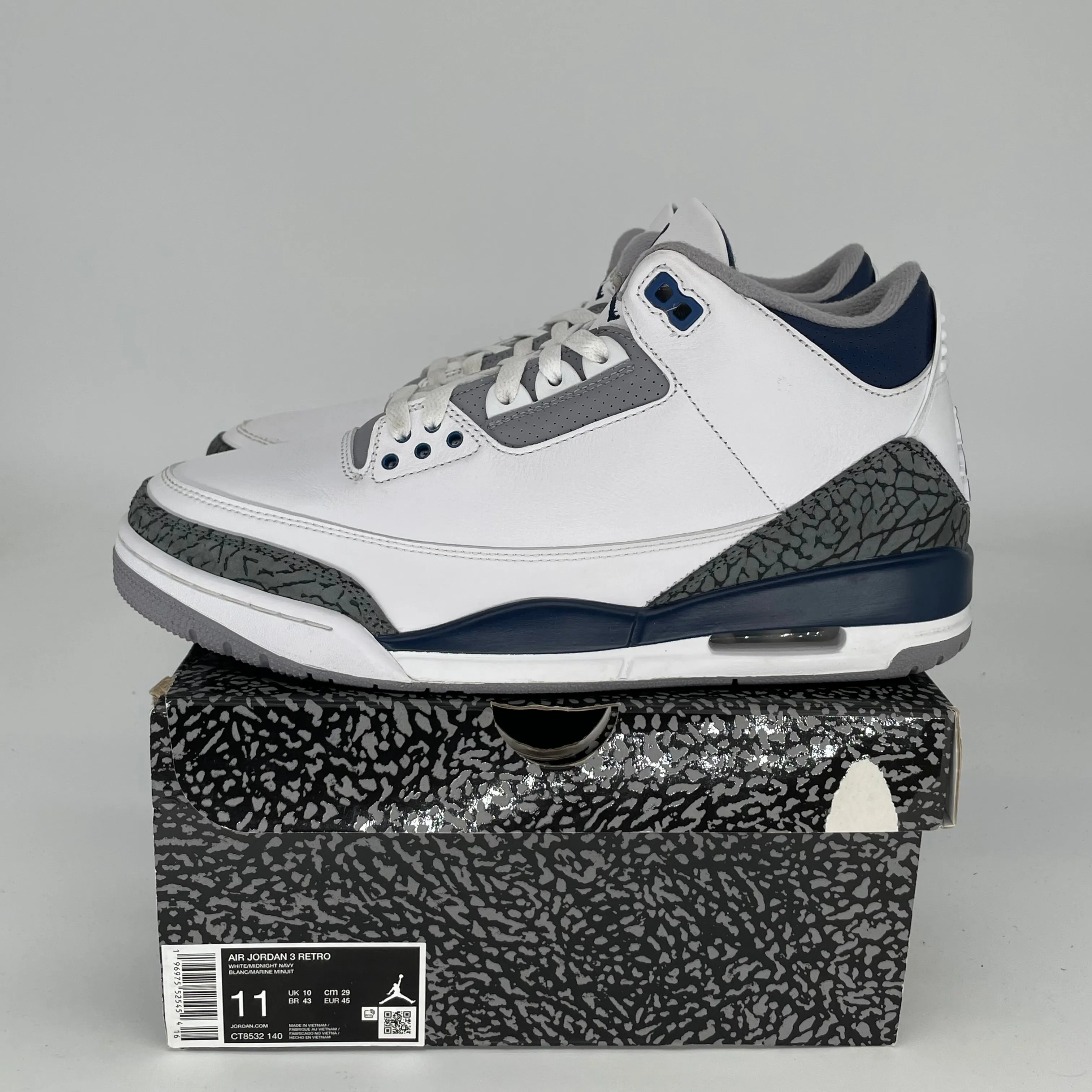 AIR JORDAN 3 MIDNIGHT NAVY SIZE 11 CT8532-140