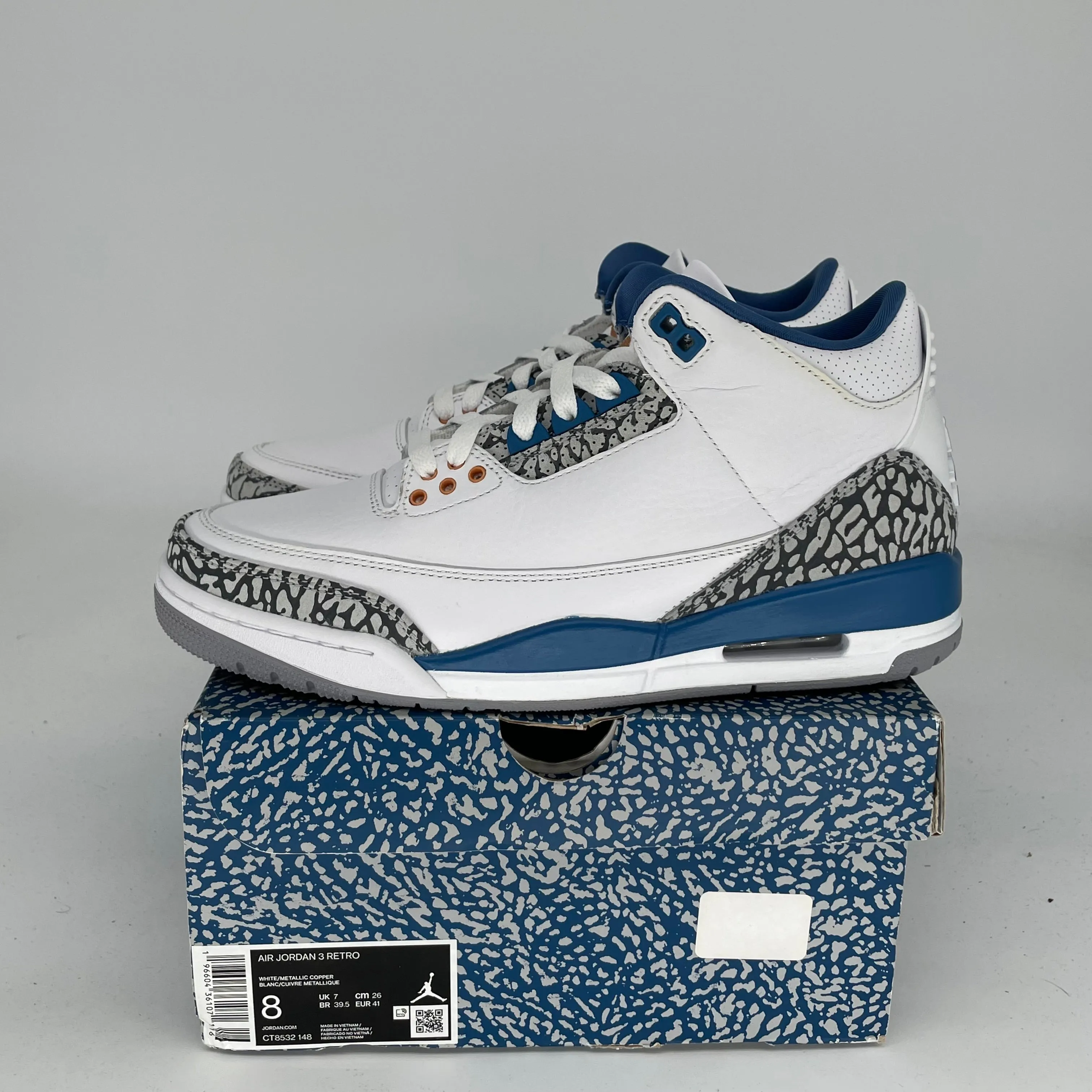 AIR JORDAN 3 WIZARDS SIZE 8 CT8532-148