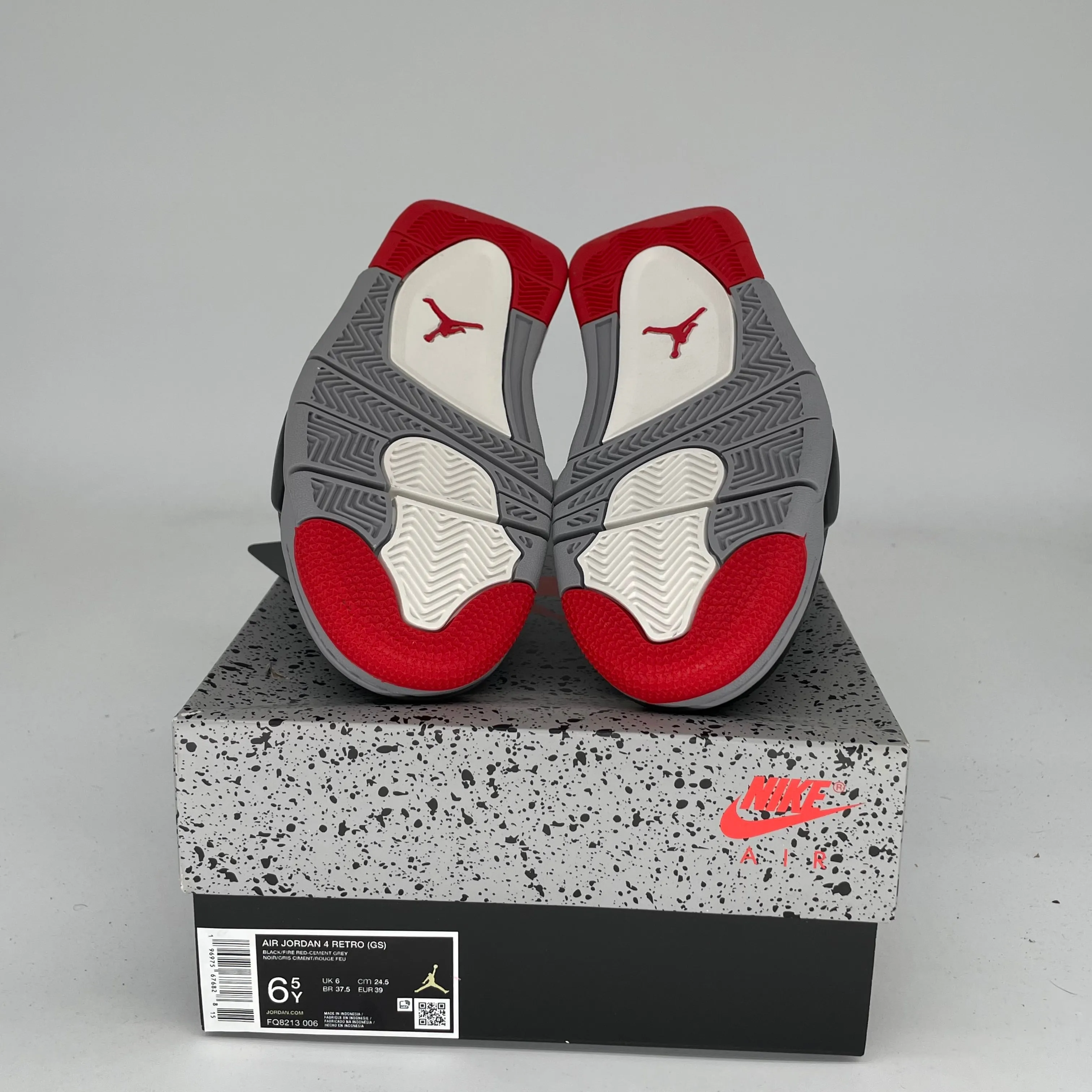 AIR JORDAN 4 BRED REIMAGINED SIZE 6.5Y FQ8213-006