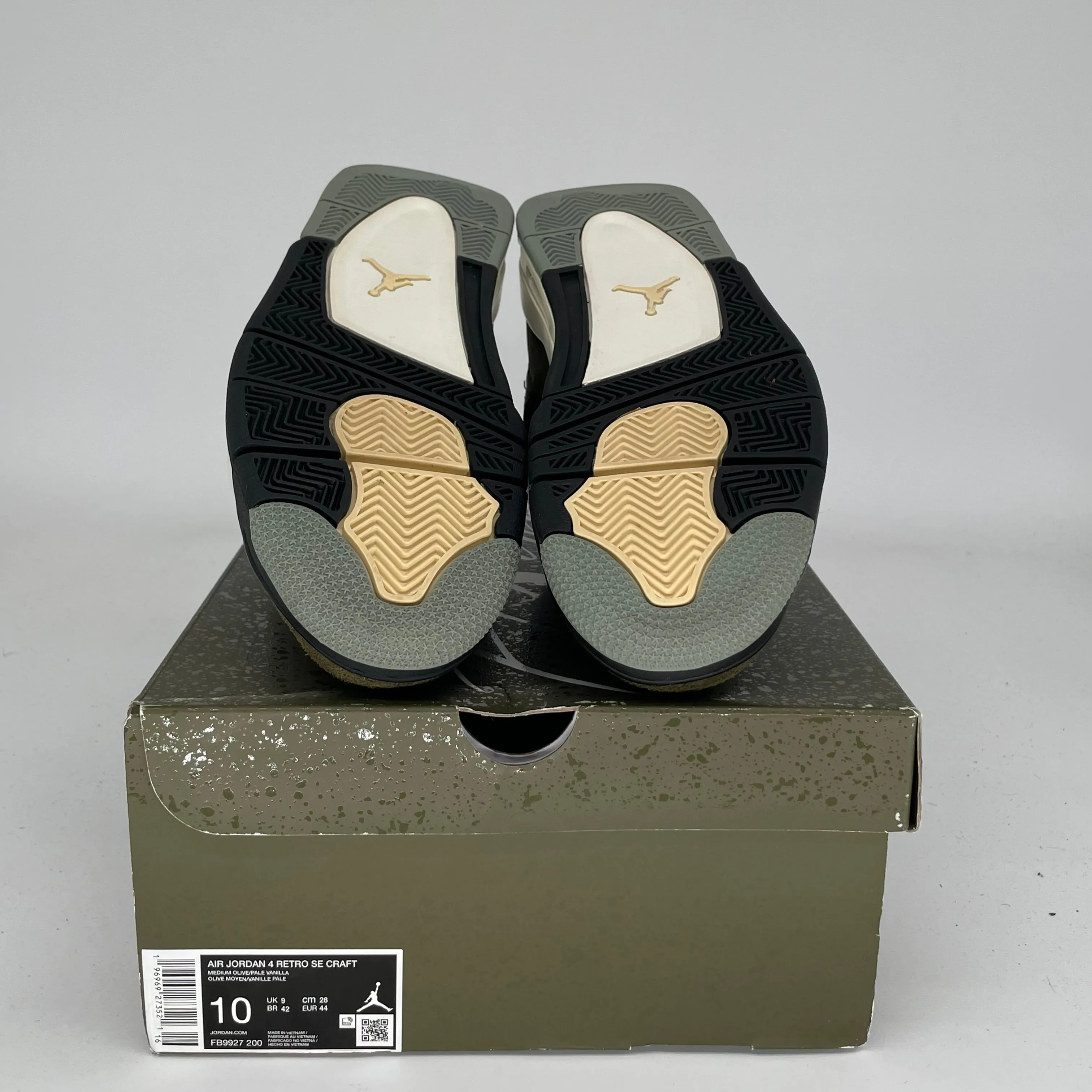AIR JORDAN 4 CRAFT MEDIUM OLIVE SIZE 10 FB9927-200