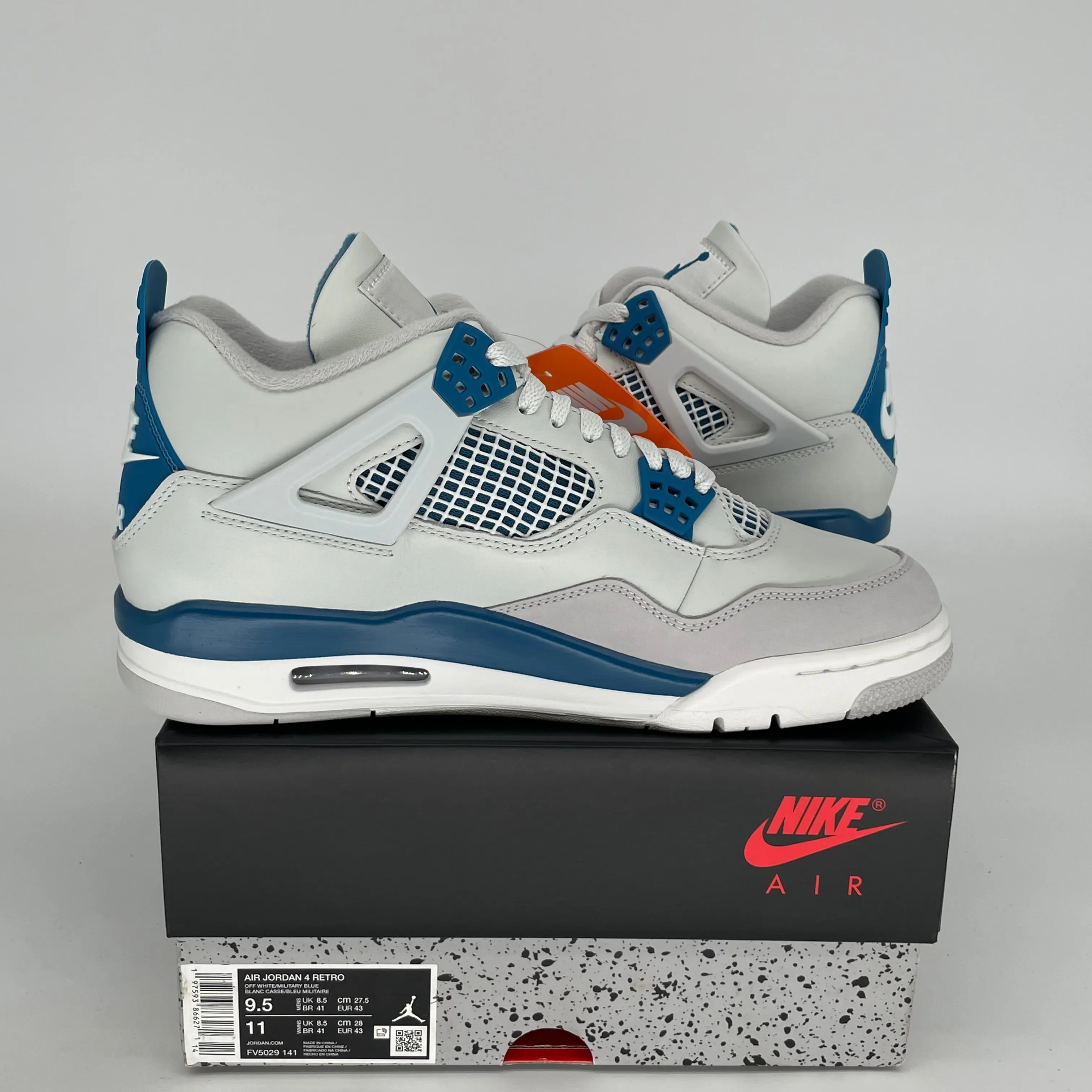AIR JORDAN 4 MILITARY BLUE SIZE 9.5 FV5029-141