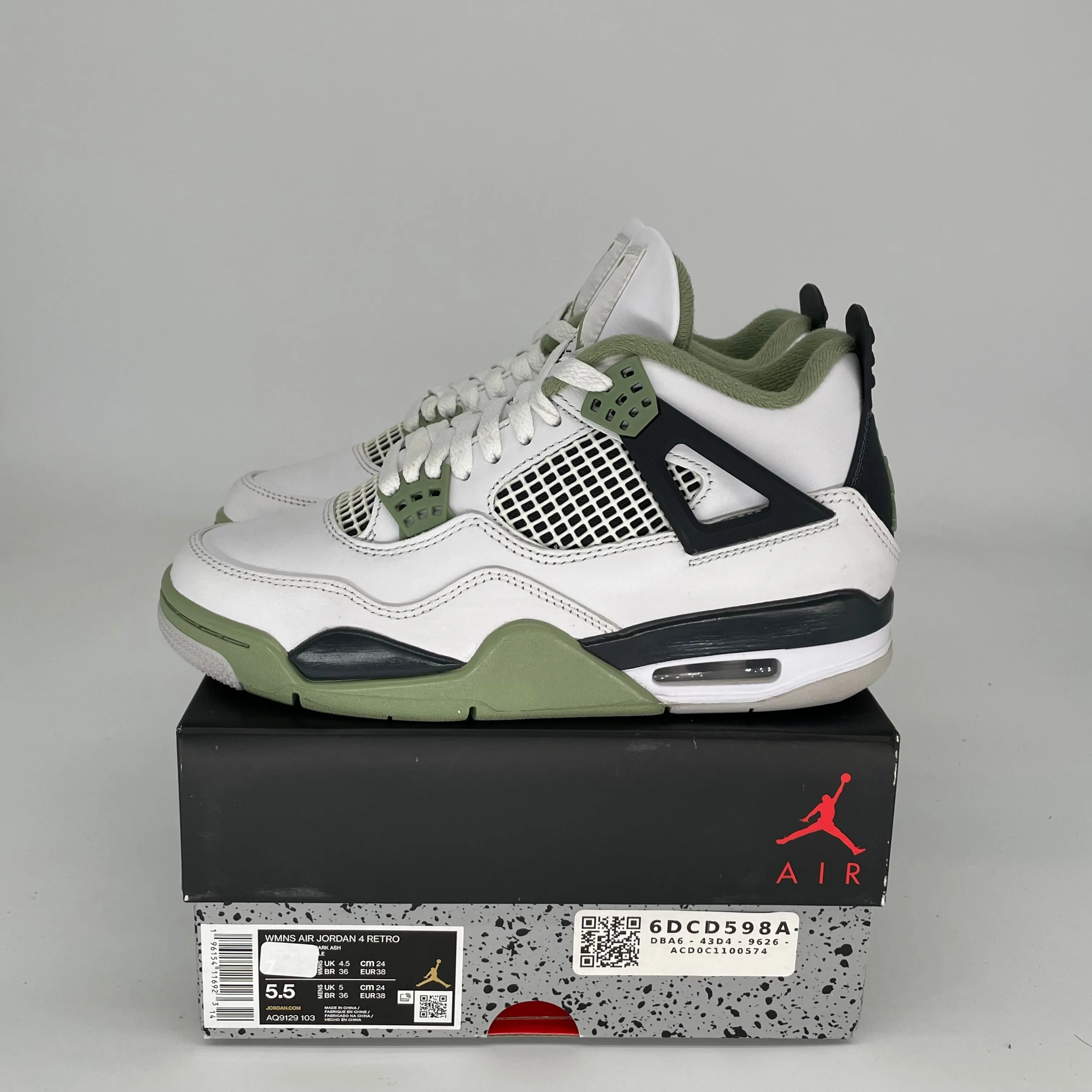 AIR JORDAN 4 SEAFOAM W SIZE 5.5/7W AQ9129-103