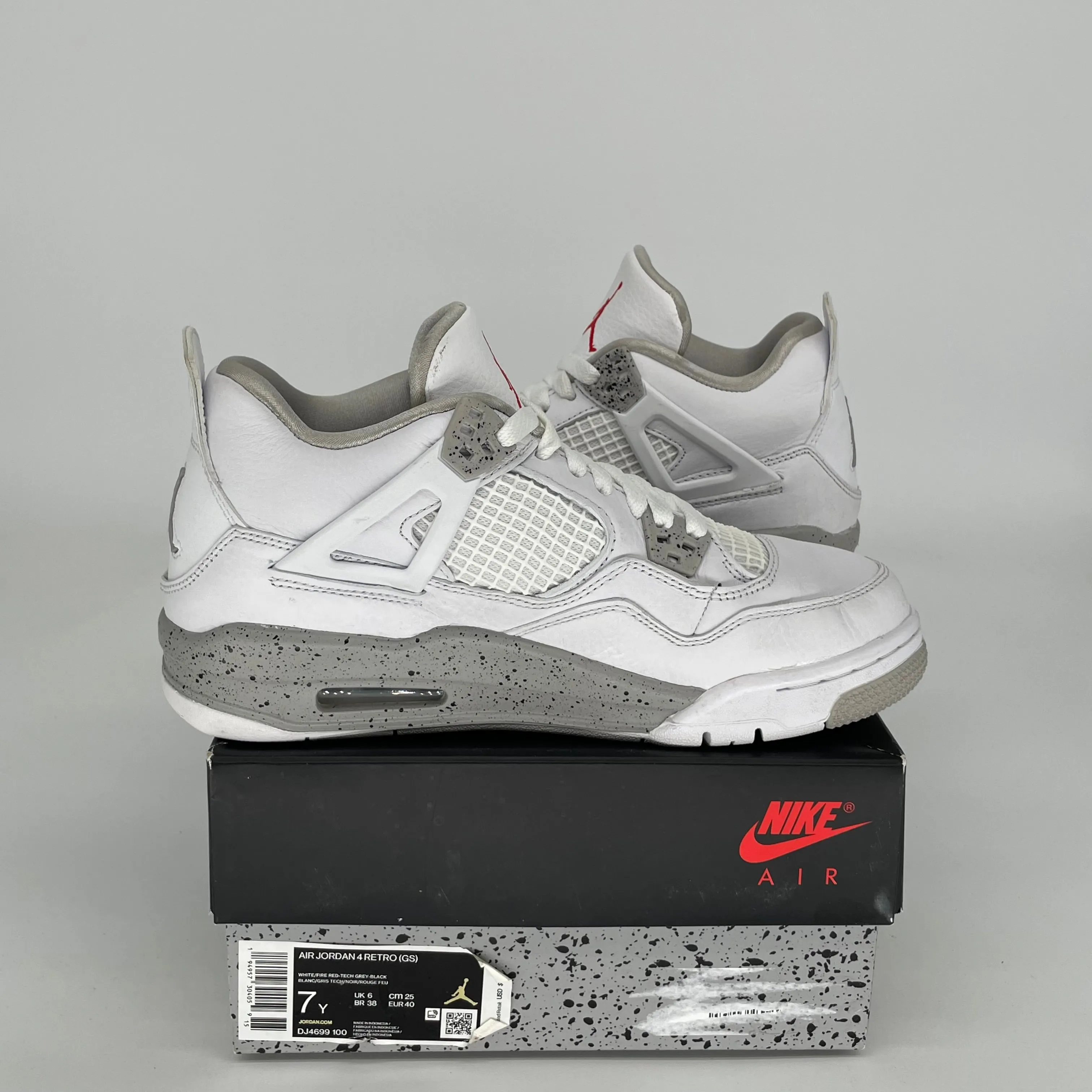 AIR JORDAN 4 WHITE OREO SIZE 7Y DJ4699-100