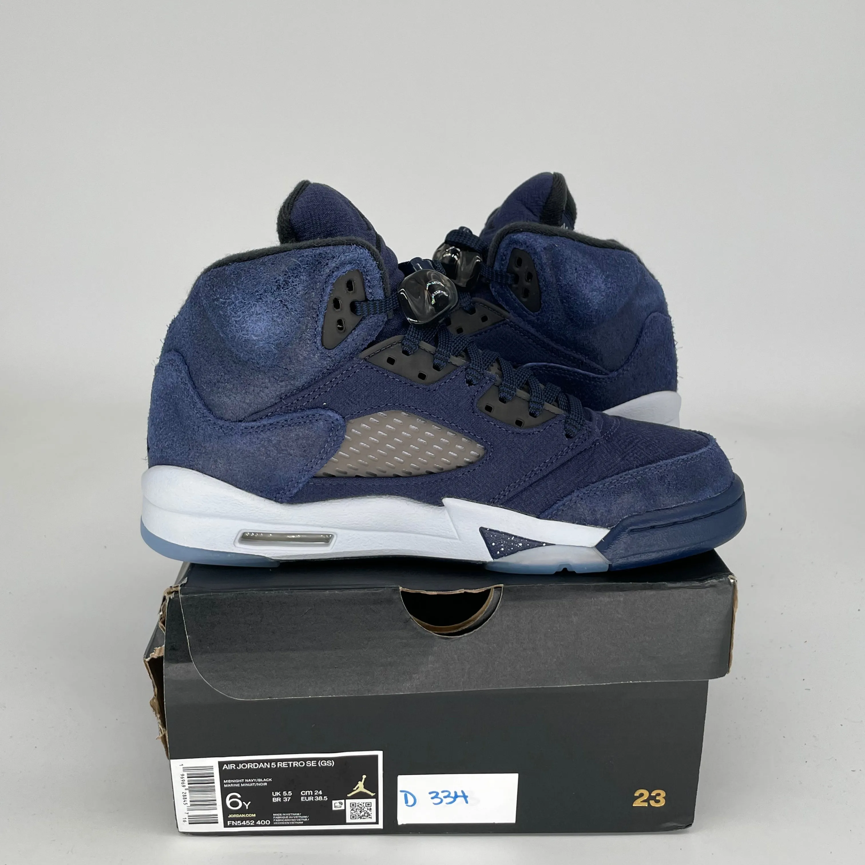 AIR JORDAN 5 GEORGETOWN SIZE 6Y FN5452-400