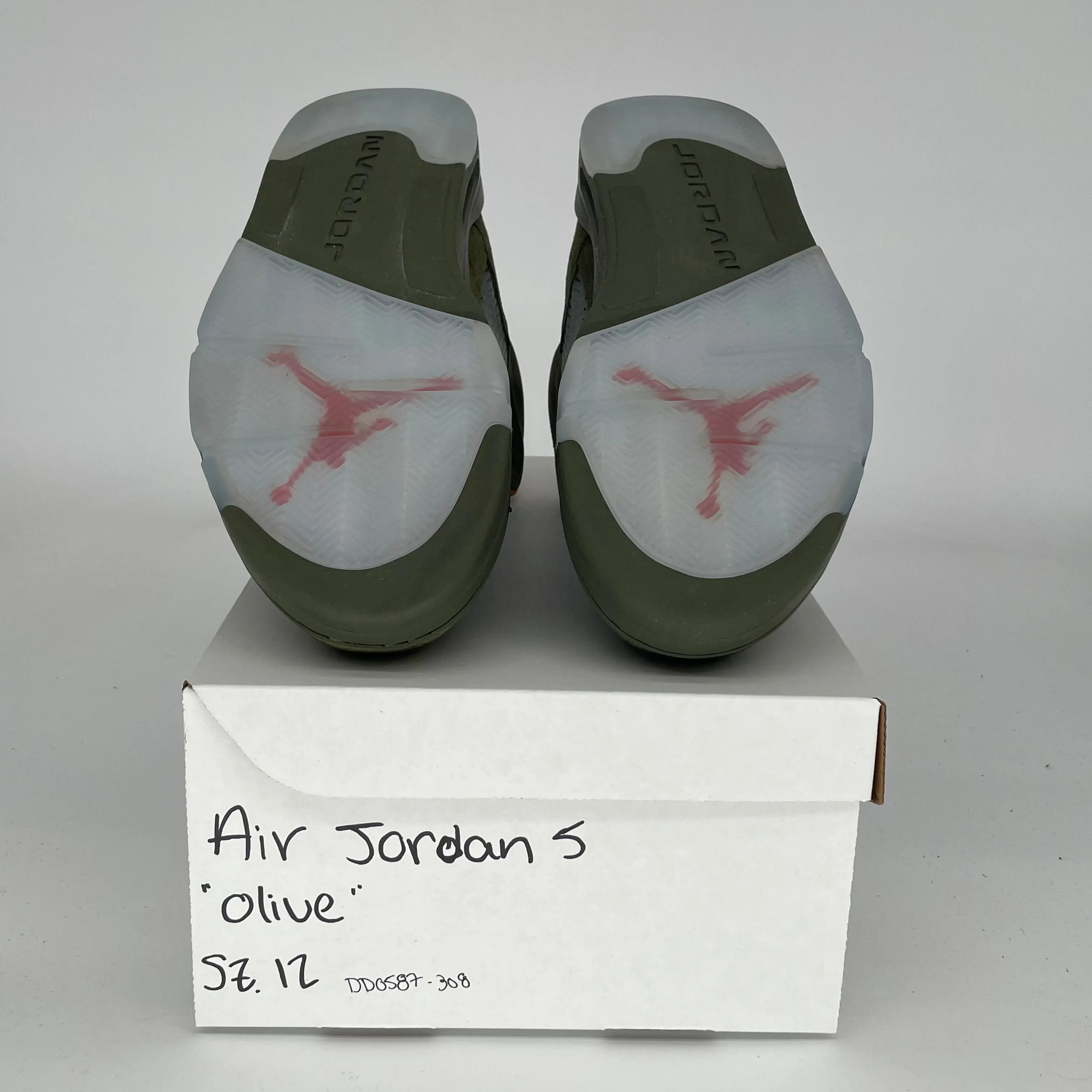 AIR JORDAN 5 OLIVE SIZE 12 DD0587-308