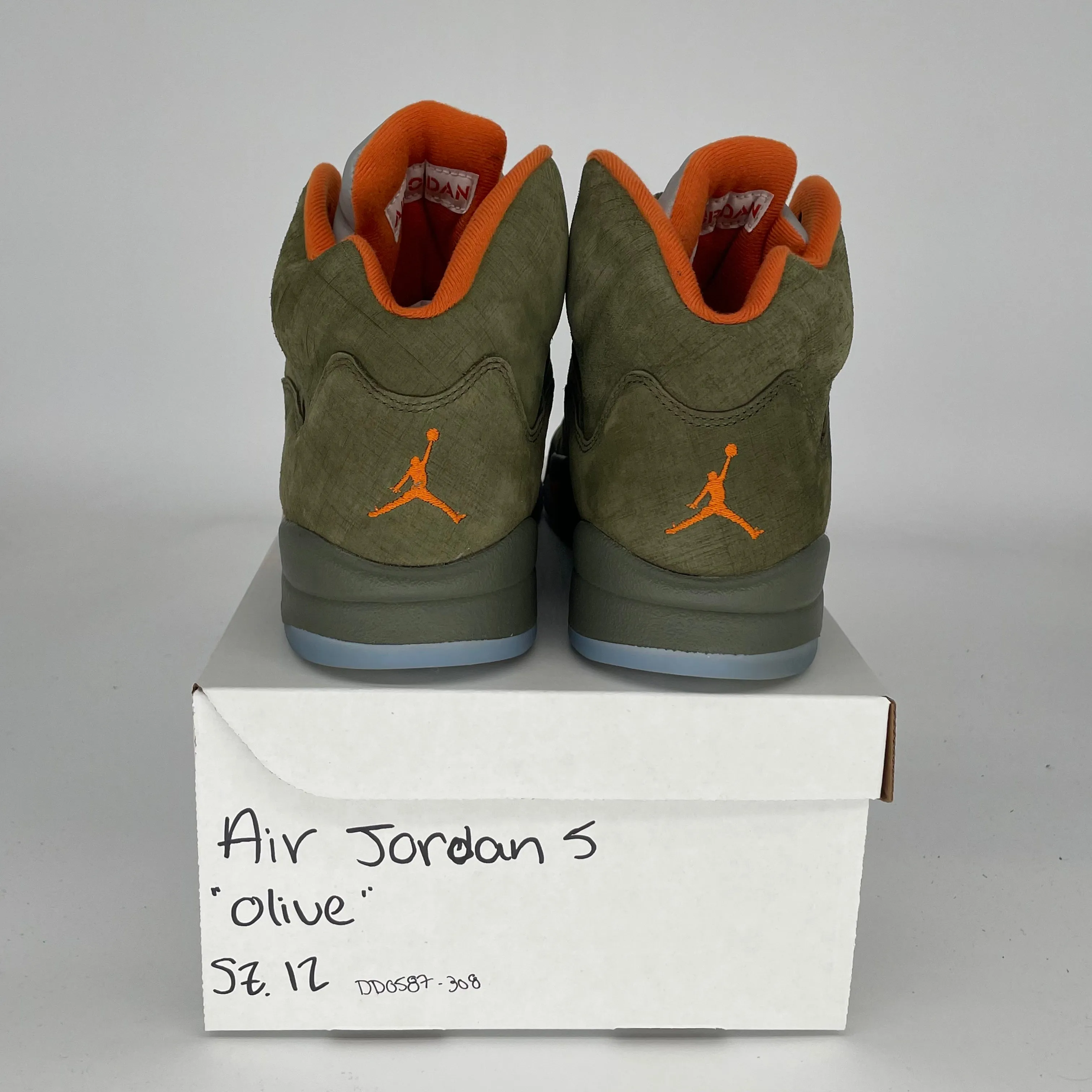 AIR JORDAN 5 OLIVE SIZE 12 DD0587-308
