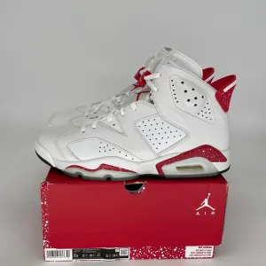 AIR JORDAN 6 RED OREO SIZE 9.5 CT8529-162