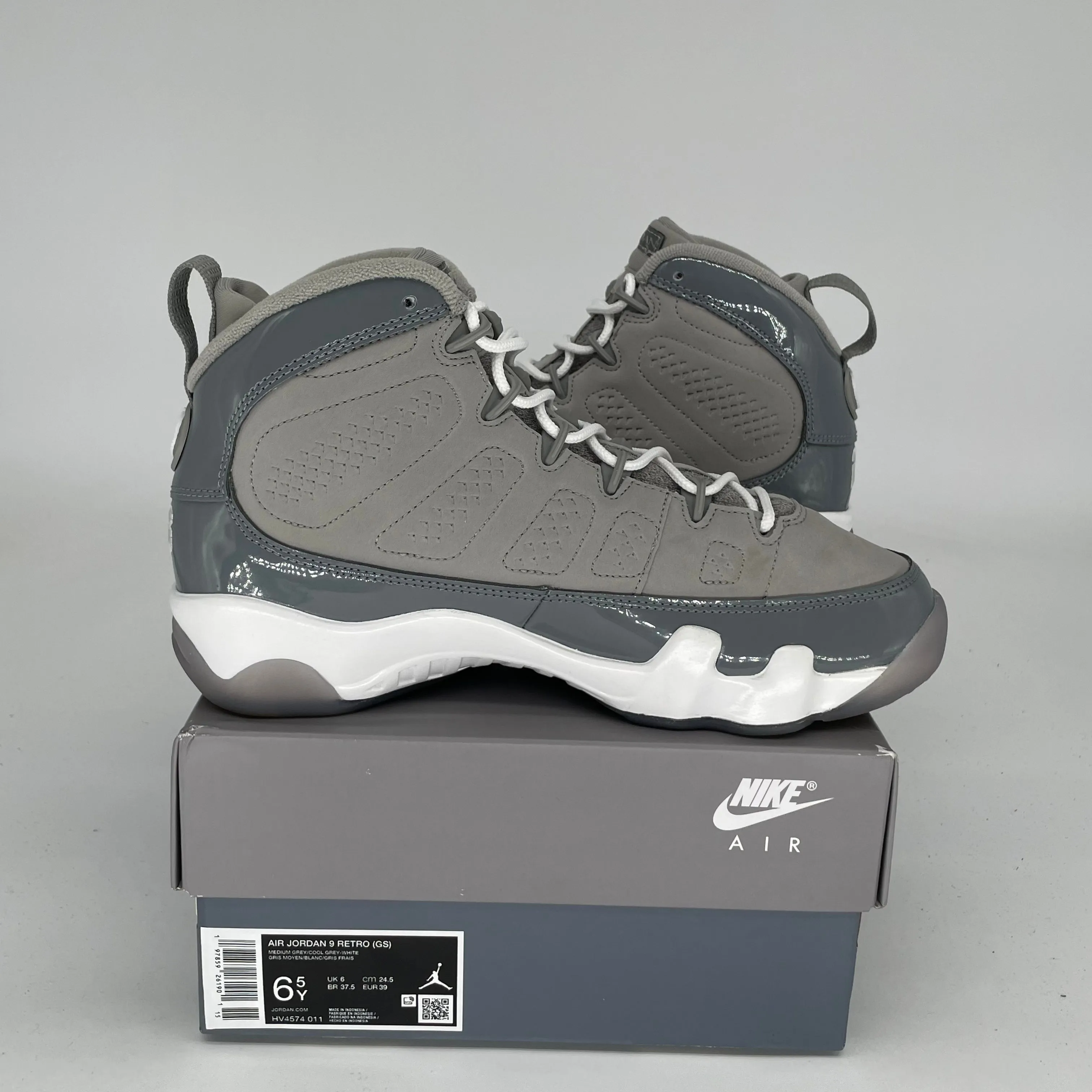 AIR JORDAN 9 COOL GREY SIZE 6.5Y HV4574-011