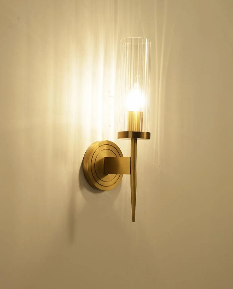 Alouette Wall Lamp