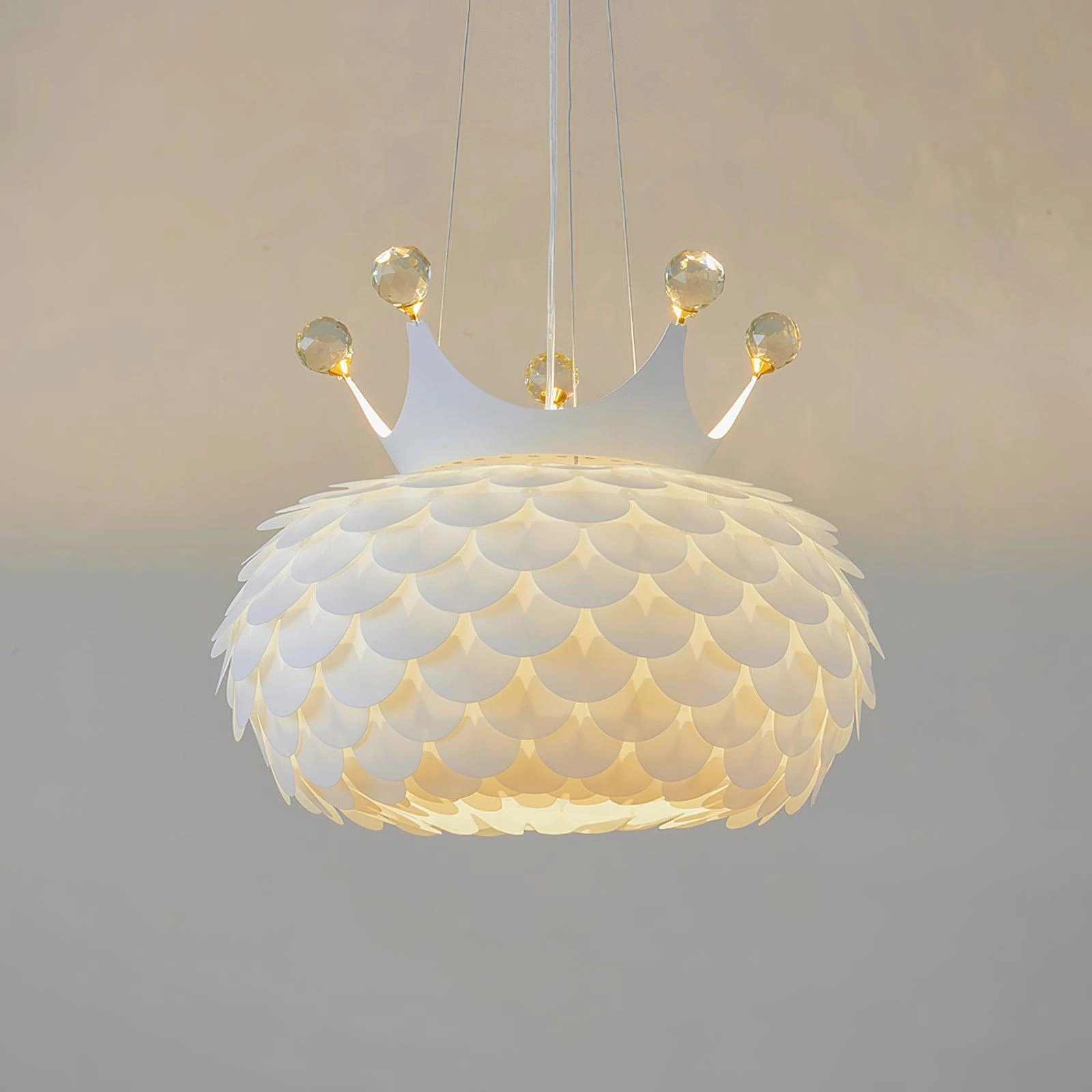 Aluvia Crown Pendant Lamp
