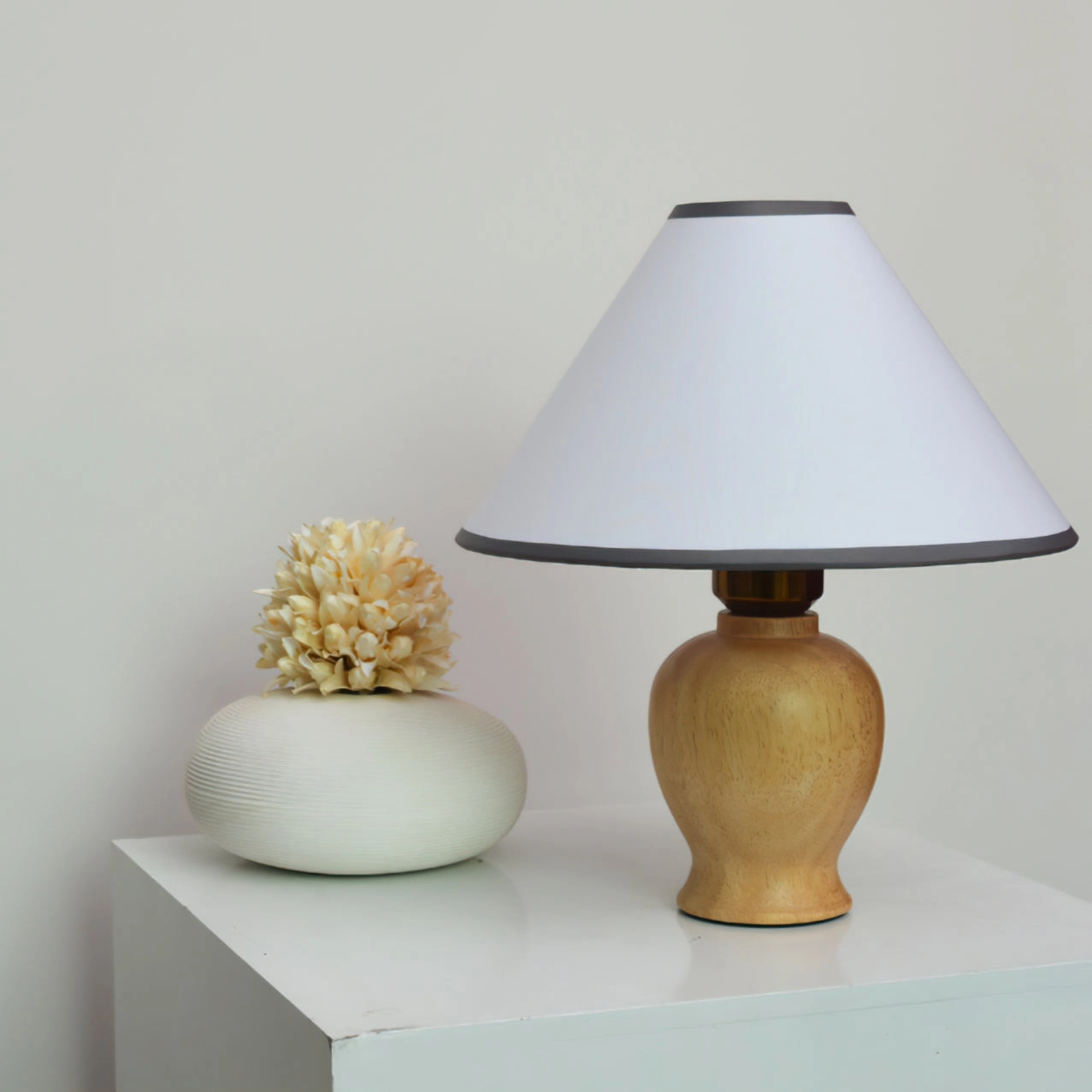 Arbol Table Lamp