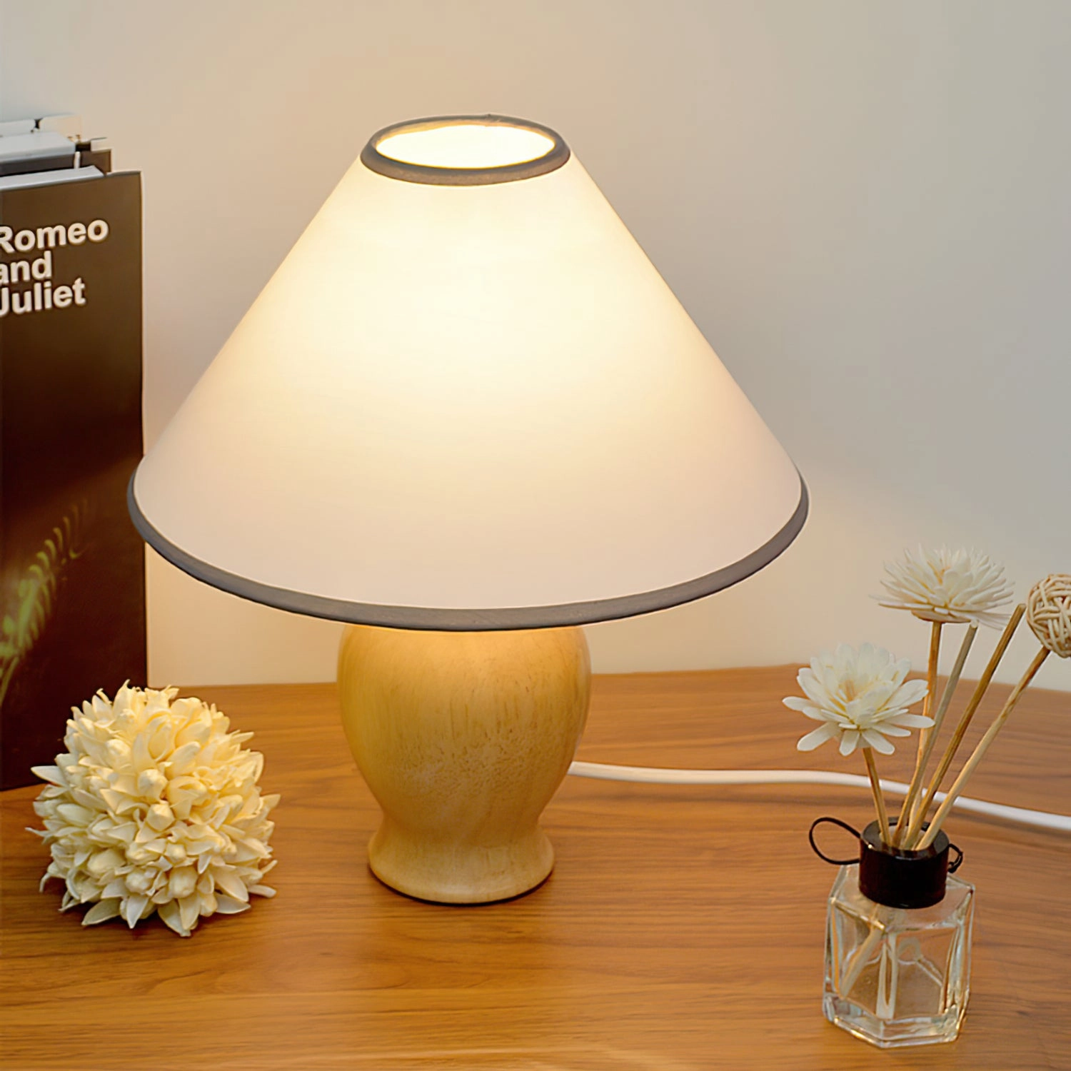 Arbol Table Lamp