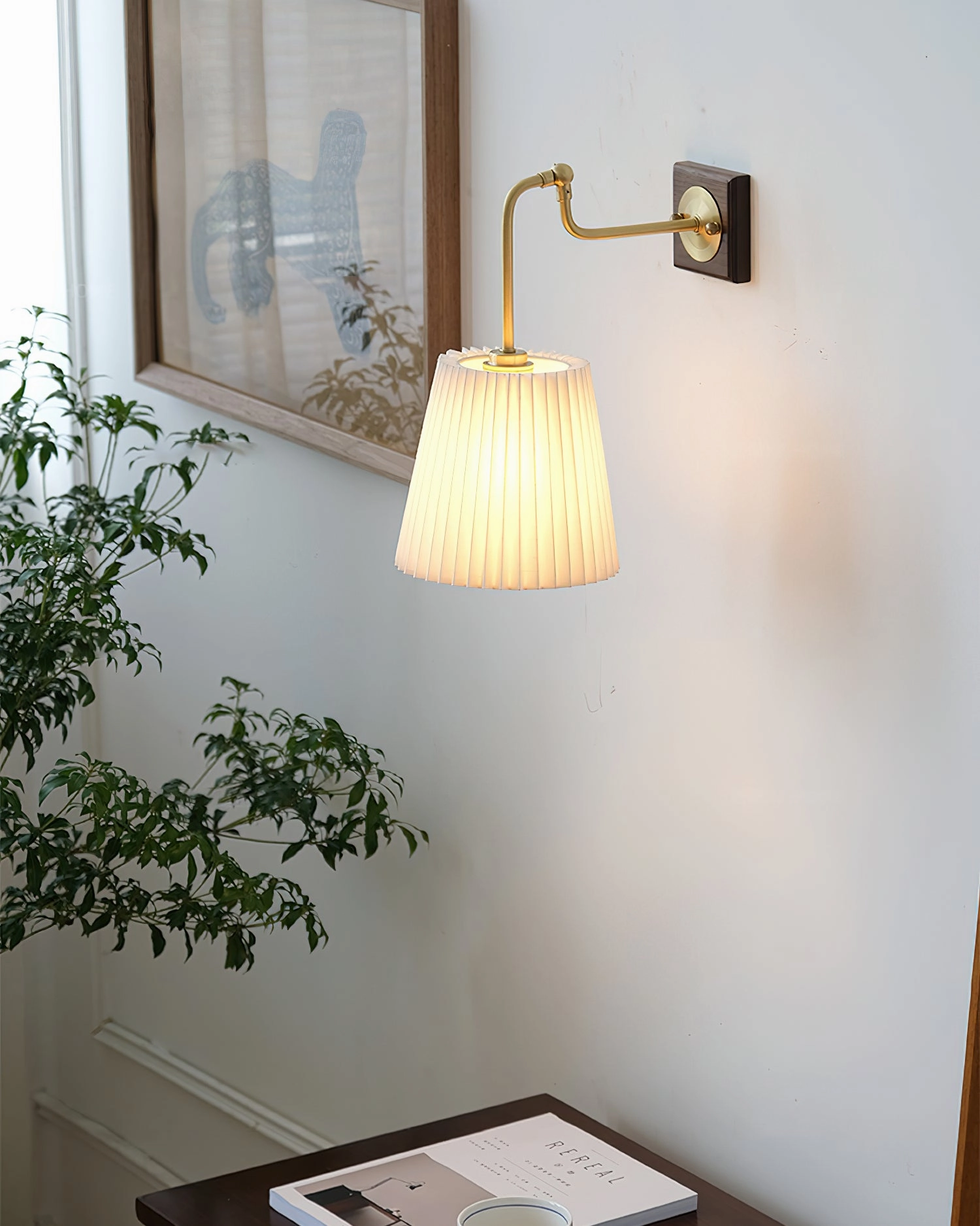 Argon Wall Lamp